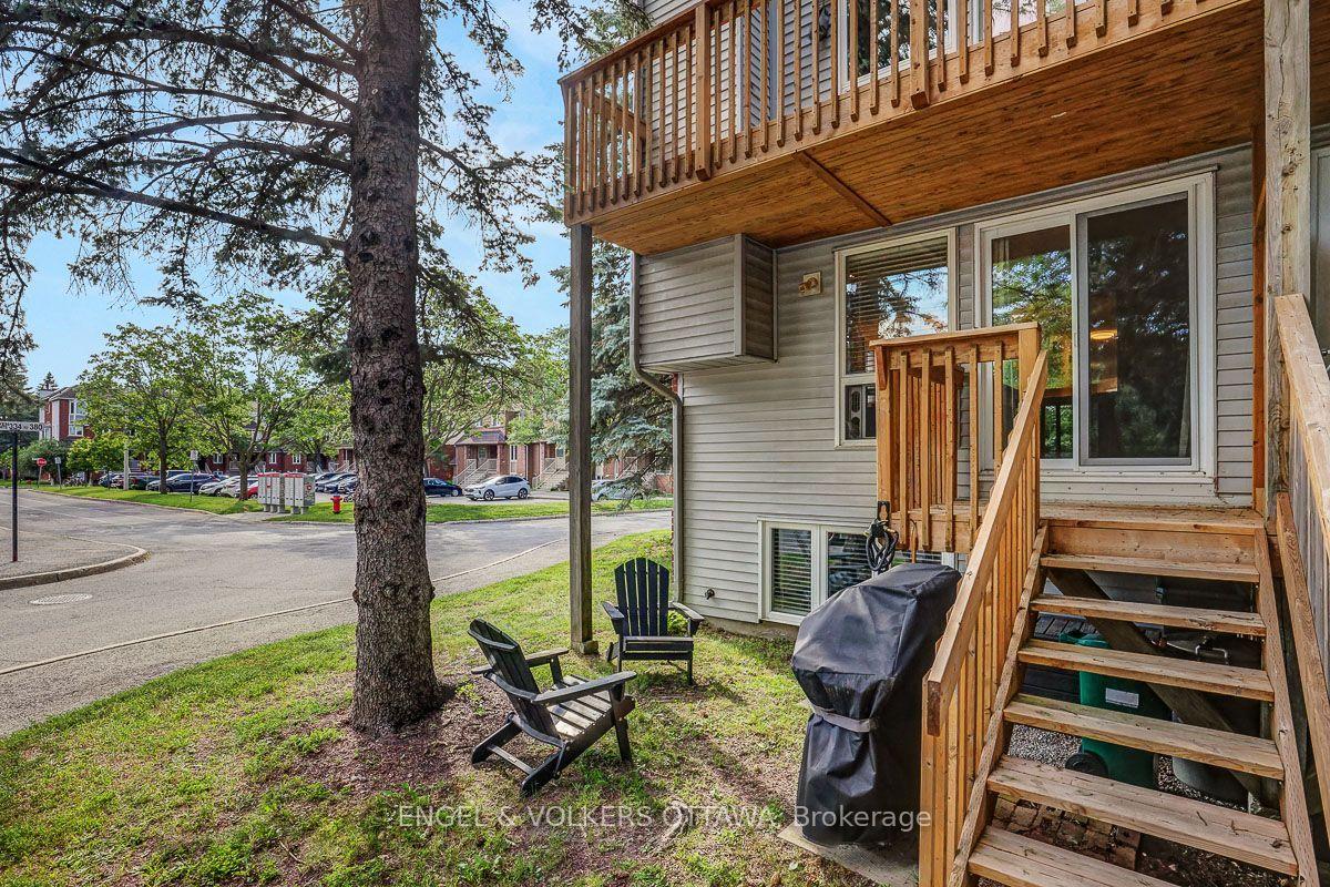 Photo 33 of Unit 1, 382 Briston Private, Ottawa, Hunt Club Park — HOMEH