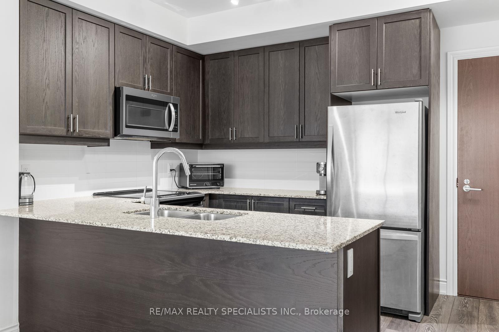 Photo 3 of Unit 226, 1050 Main Street E, Milton, Dempsey — HOMEH