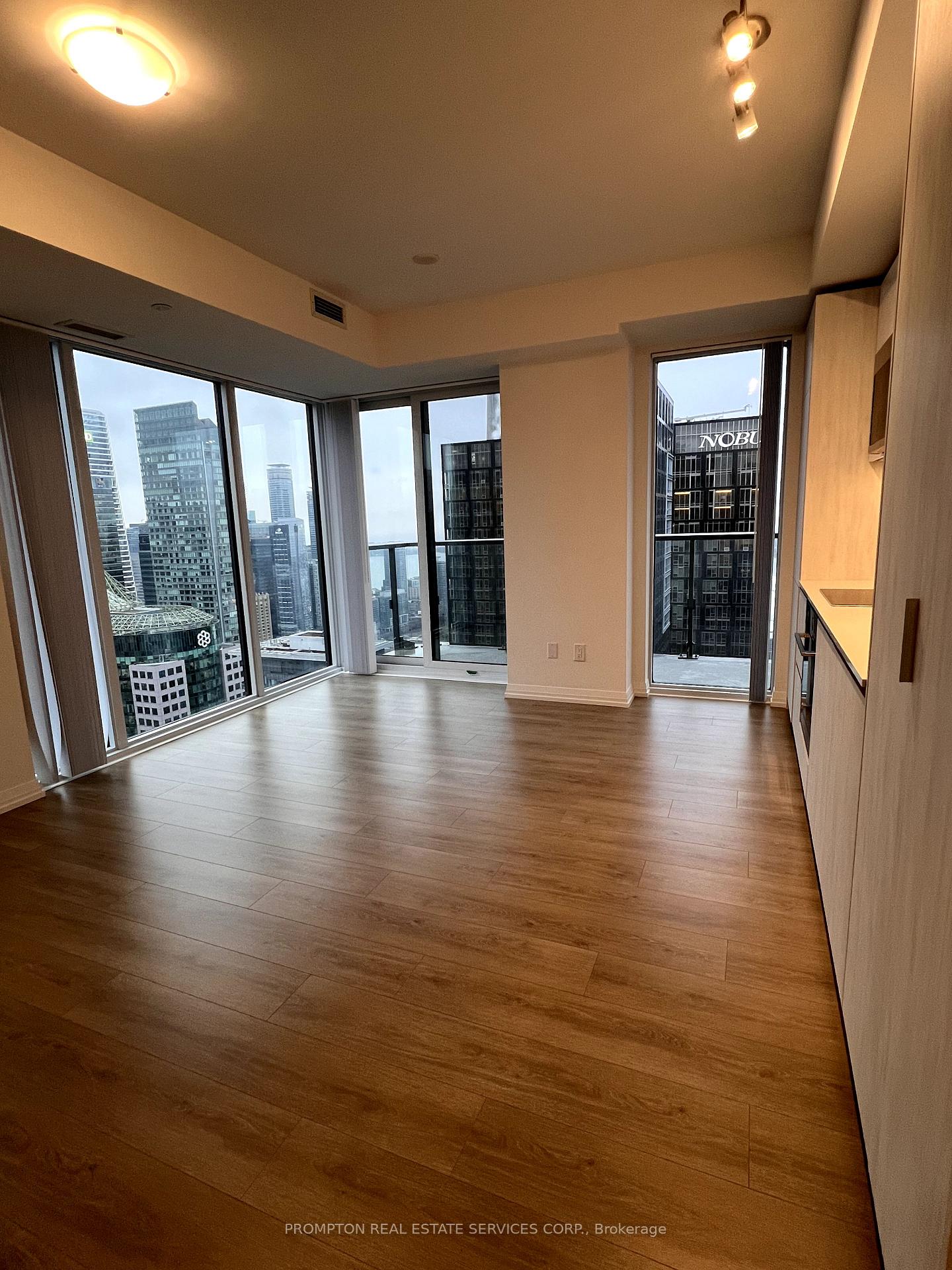 Photo 2 of Unit 4909, 8 Widmer Street, Toronto, Waterfront Communities — HOMEH