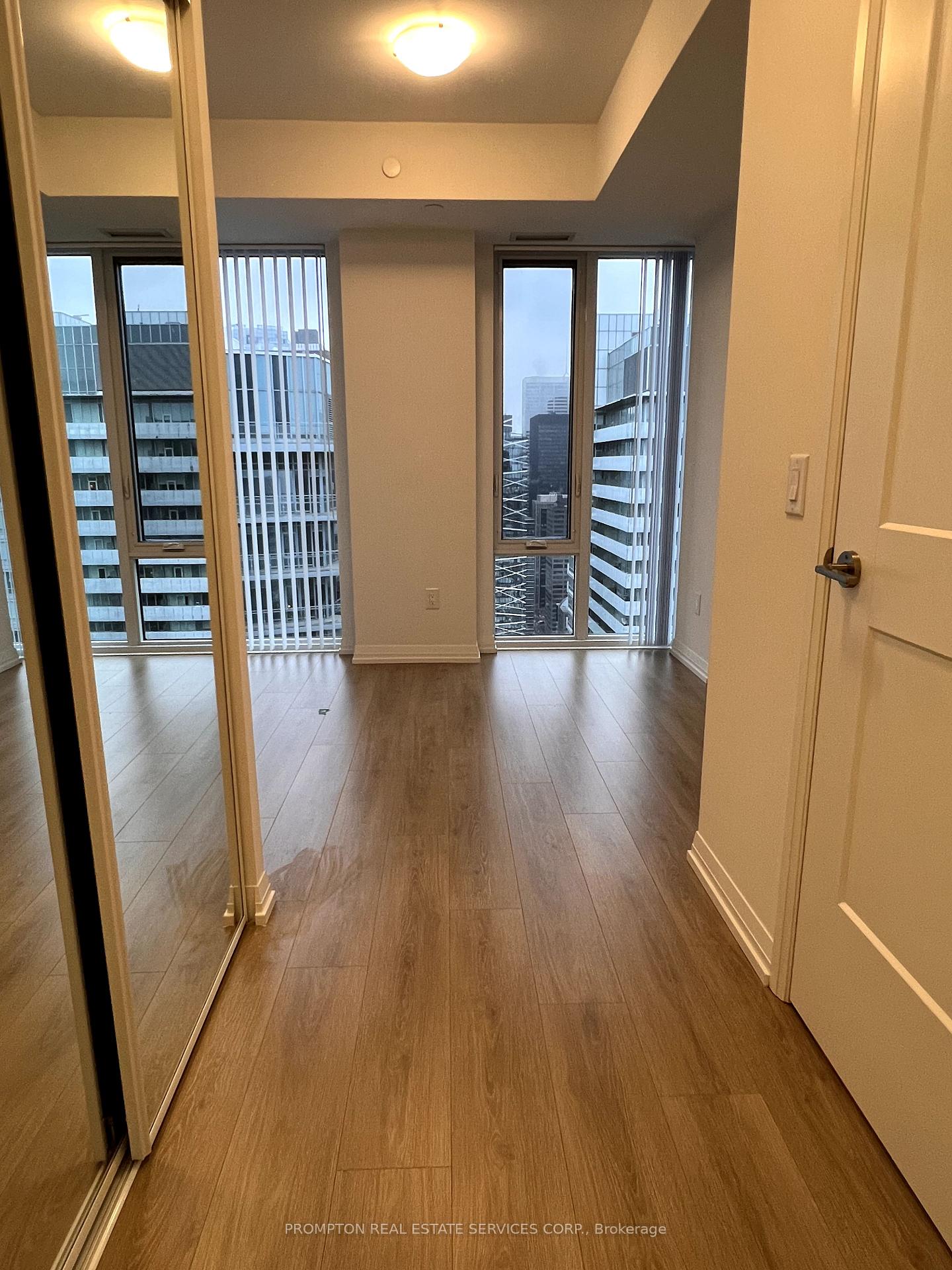 Photo 19 of Unit 4909, 8 Widmer Street, Toronto, Waterfront Communities — HOMEH