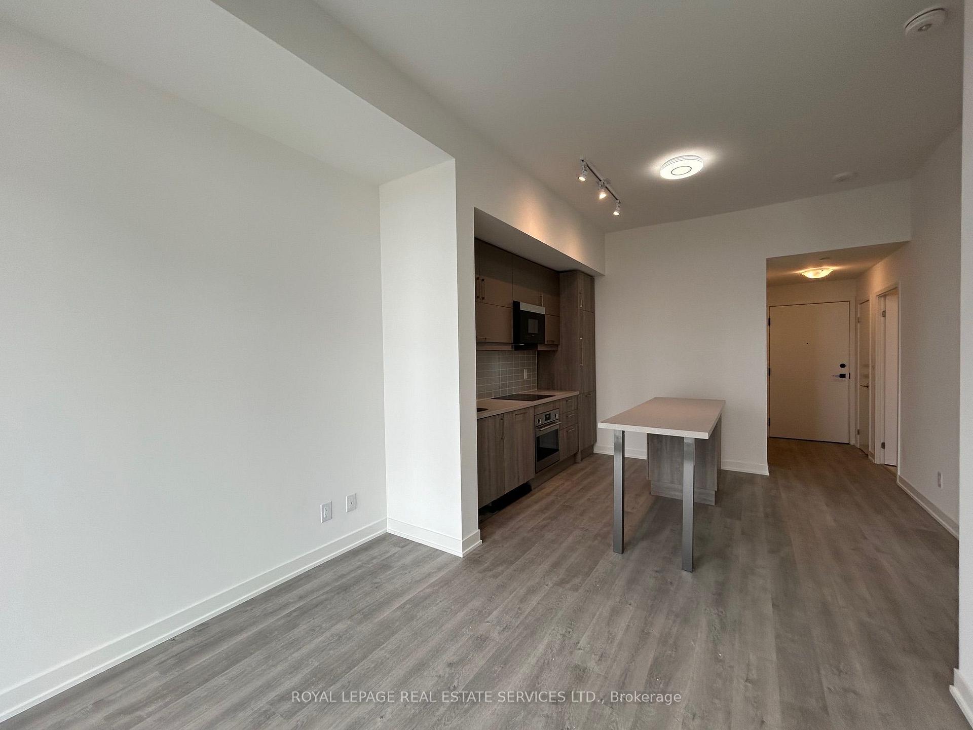 Photo 12 of Unit 1402, 8119 Birchmount Road, Markham, Unionville — HOMEH