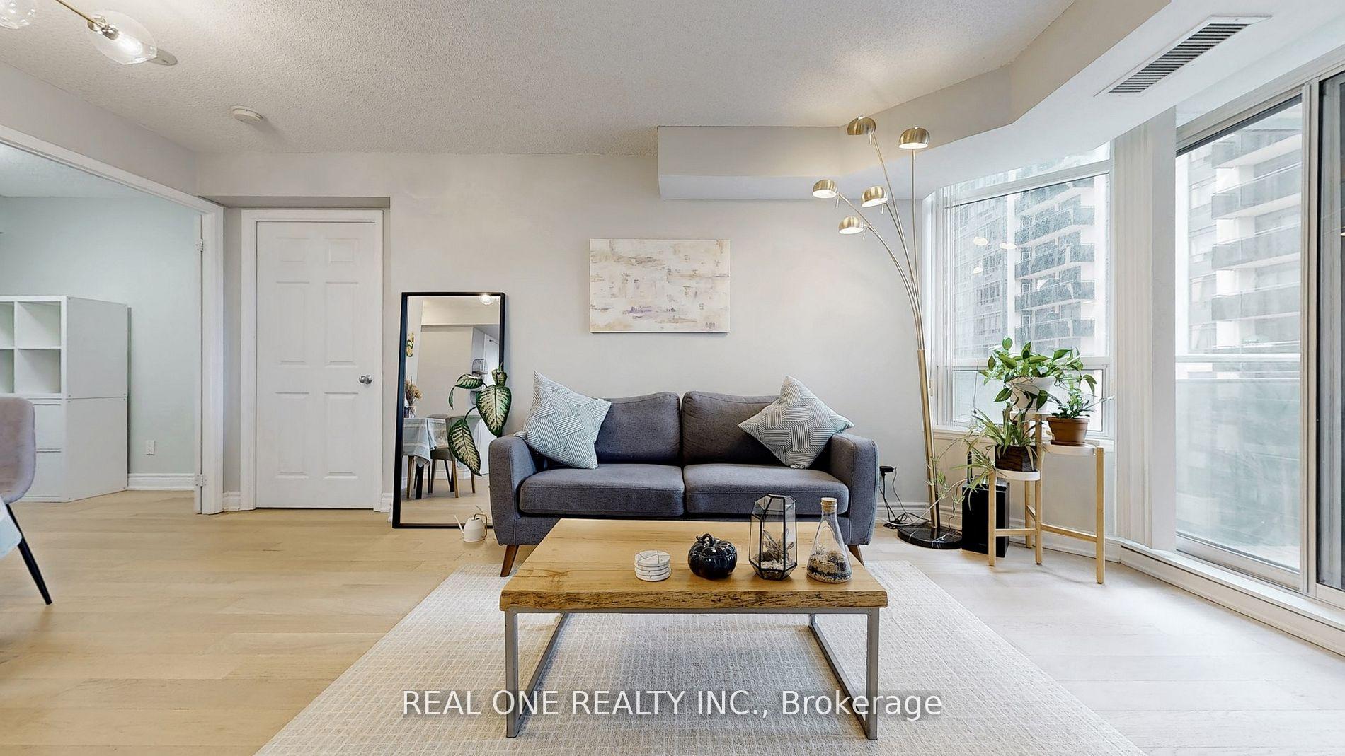 Photo 7 of Unit 501, 153 Beecroft Road, North York, Lansing-Westgate — HOMEH