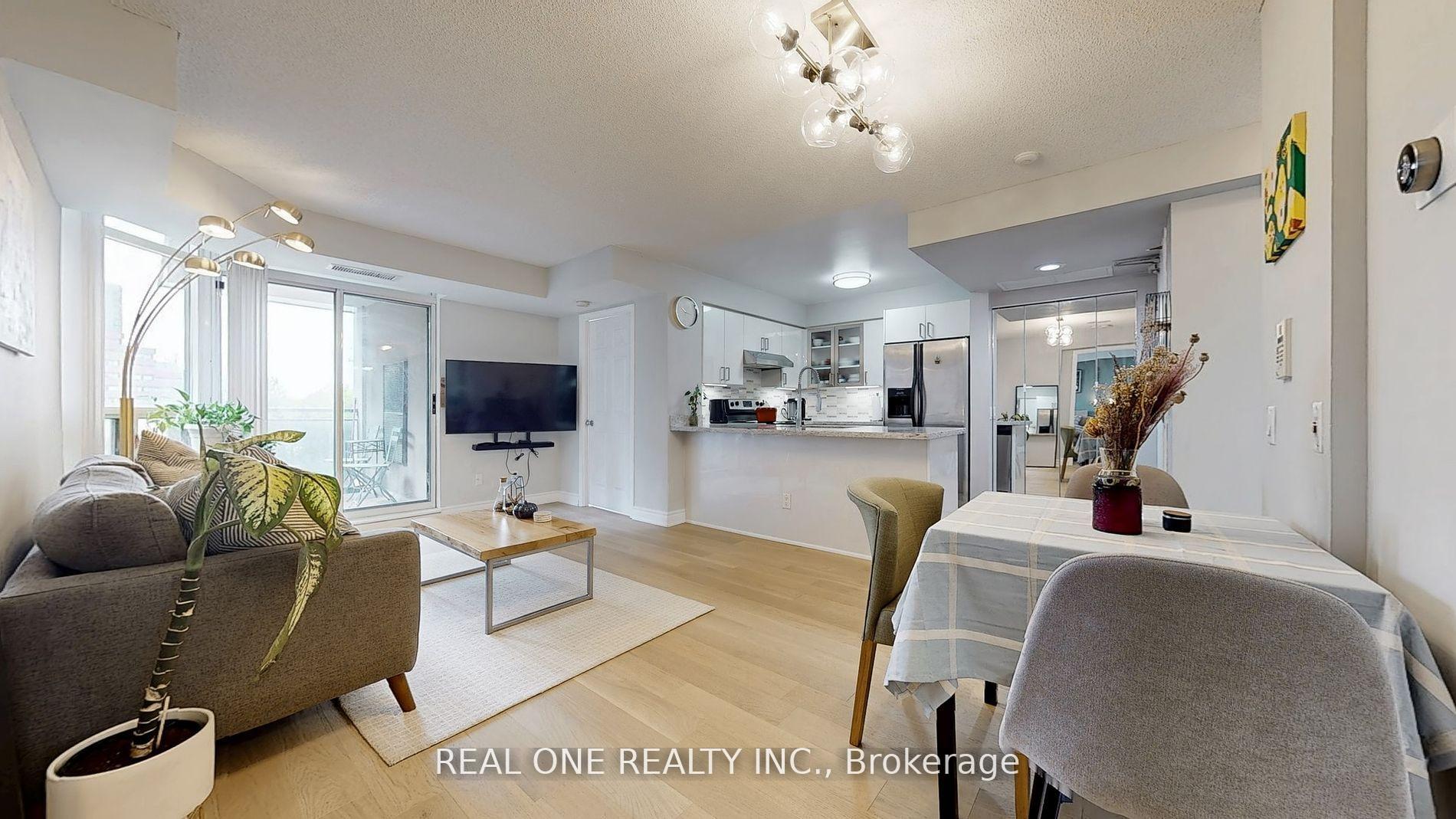 Photo 9 of Unit 501, 153 Beecroft Road, North York, Lansing-Westgate — HOMEH