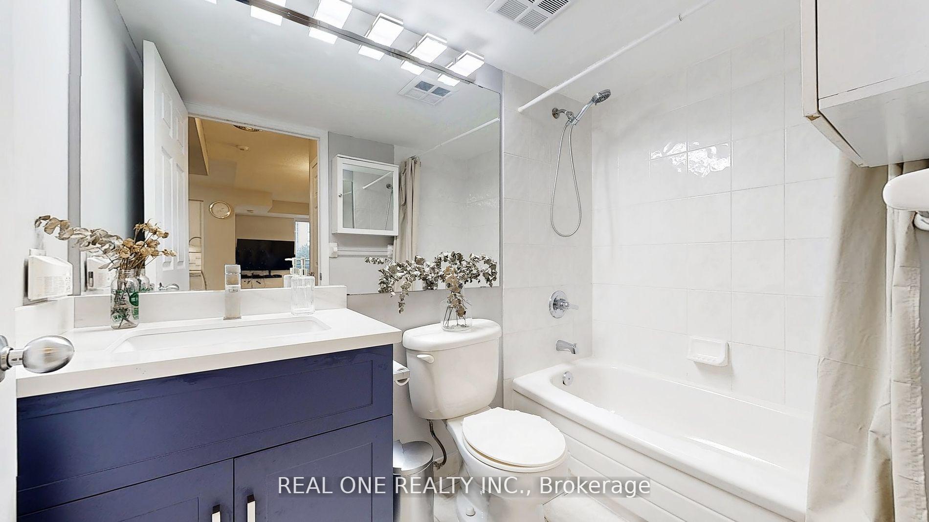 Photo 20 of Unit 501, 153 Beecroft Road, North York, Lansing-Westgate — HOMEH