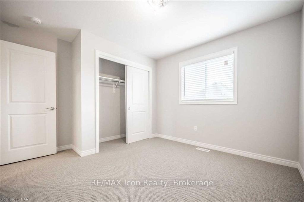 Photo 18 of 135 Acacia Avenue, Pelham, Fonthill — HOMEH