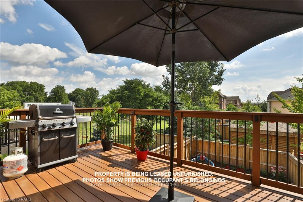 Photo 16 of 155 Truedell Circle, Hamilton, Waterdown — HOMEH