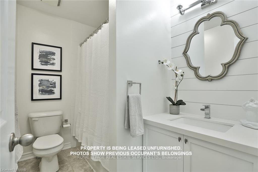 Photo 25 of 155 Truedell Circle, Hamilton, Waterdown — HOMEH