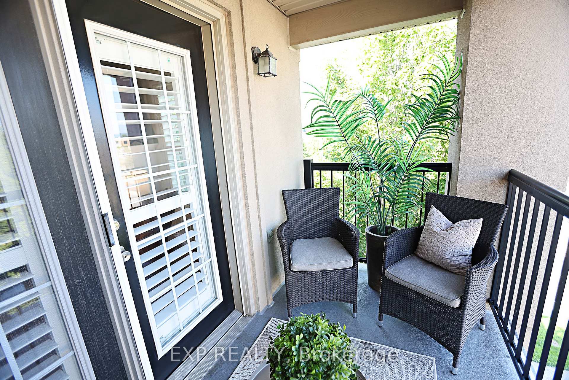 Photo 12 of Unit 414, 2045 Appleby Line, Burlington, Uptown — HOMEH