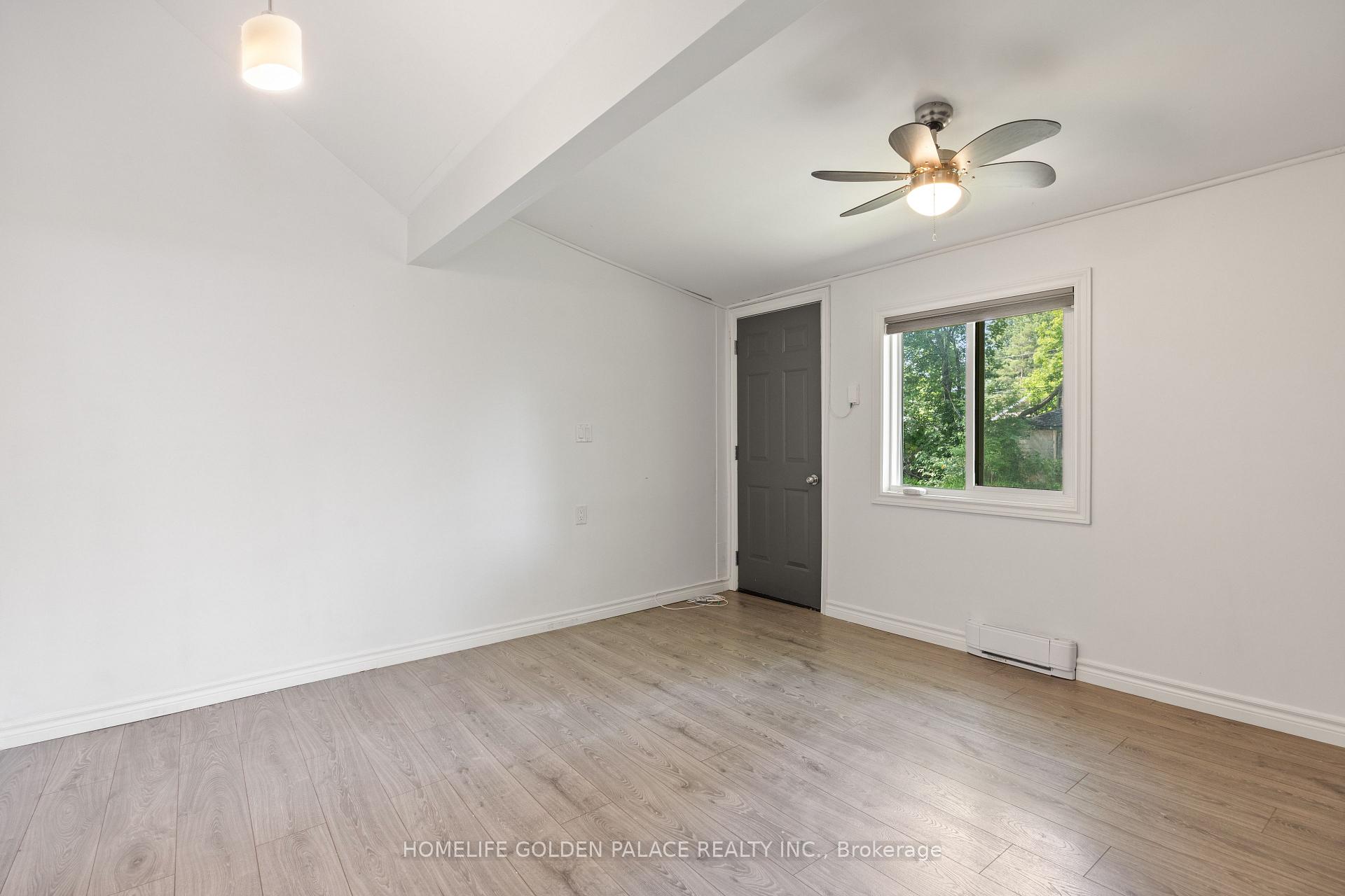 Photo 6 of 194 Beach Road, Georgina, Keswick North — HOMEH