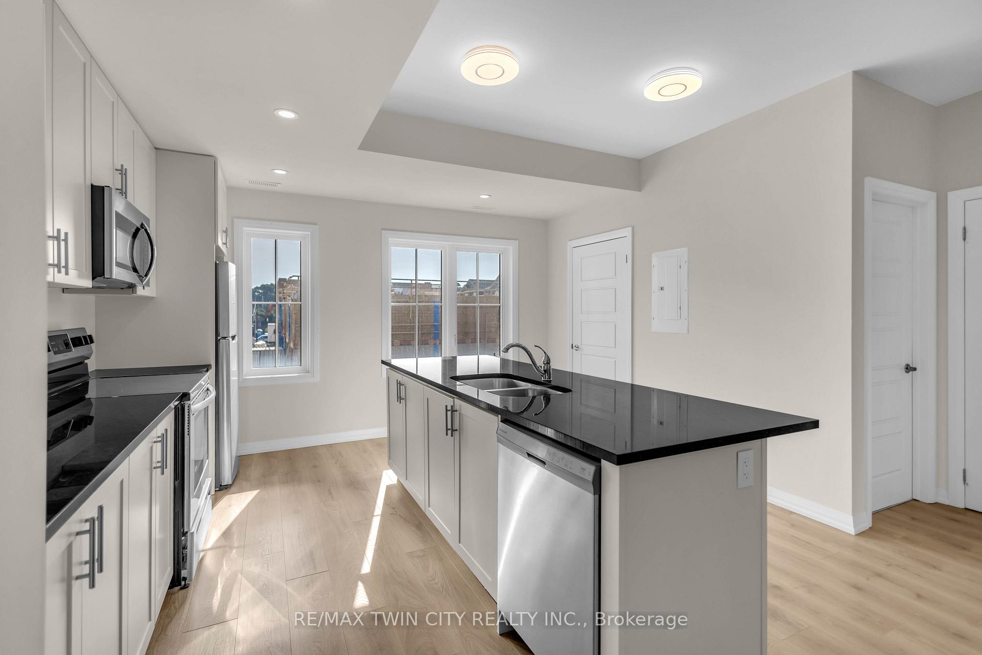 Photo 20 of Unit 17, 677 Park Road N, Brantford, Lynden Hills — HOMEH