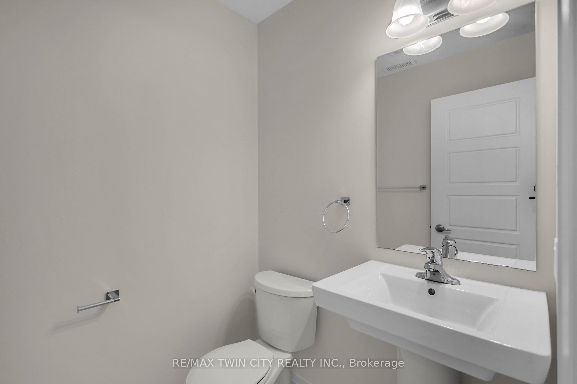 Photo 24 of Unit 17, 677 Park Road N, Brantford, Lynden Hills — HOMEH