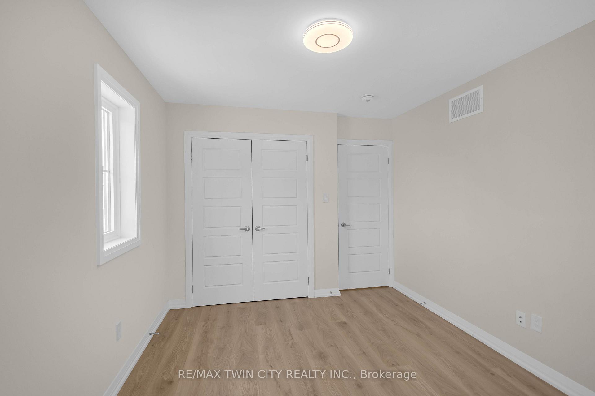 Photo 38 of Unit 17, 677 Park Road N, Brantford, Lynden Hills — HOMEH