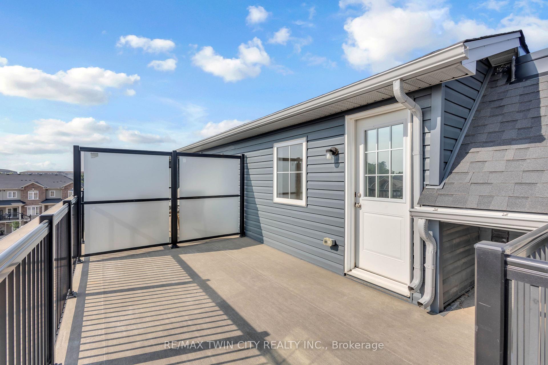 Photo 44 of Unit 17, 677 Park Road N, Brantford, Lynden Hills — HOMEH
