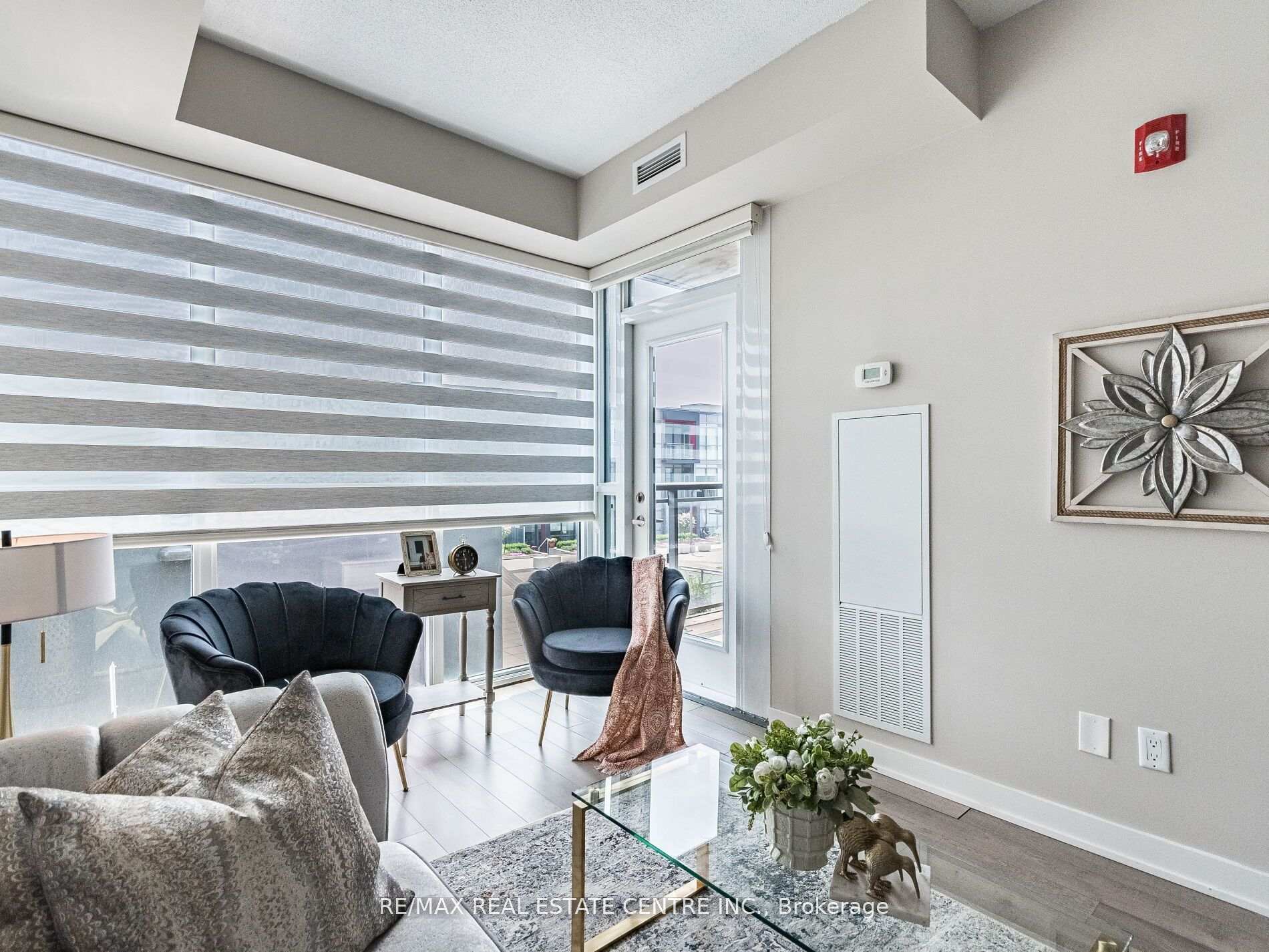 Photo 11 of Unit B314, 5240 Dundas Street, Burlington, Orchard — HOMEH