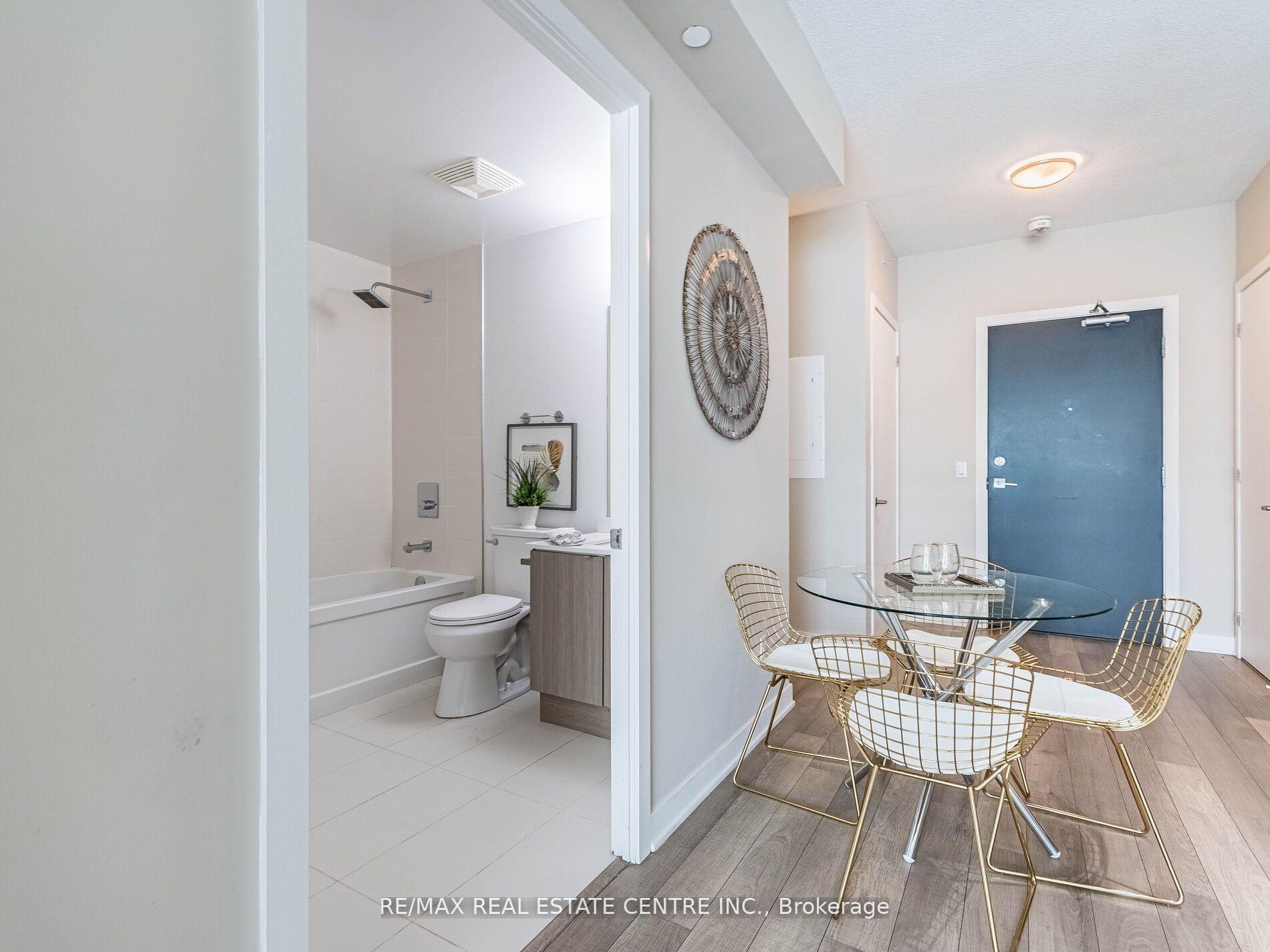 Photo 16 of Unit B314, 5240 Dundas Street, Burlington, Orchard — HOMEH