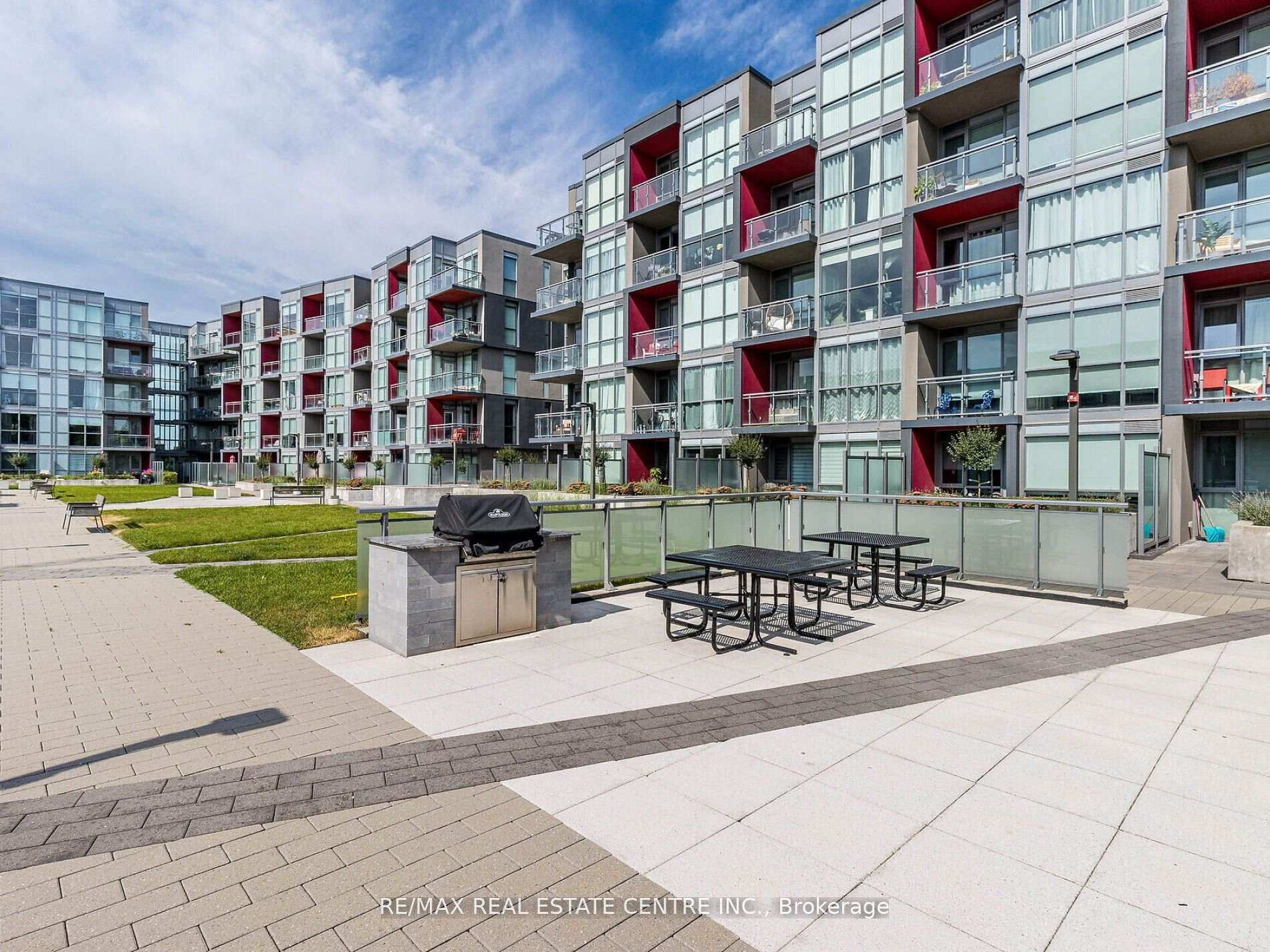 Photo 27 of Unit B314, 5240 Dundas Street, Burlington, Orchard — HOMEH