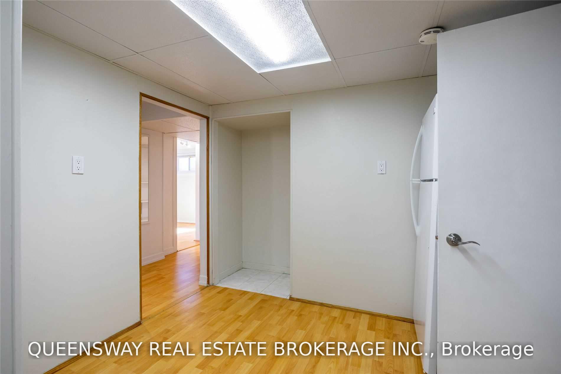 Photo 8 of 1222 Kipling Avenue, Etobicoke, Islington-City Centre West — HOMEH