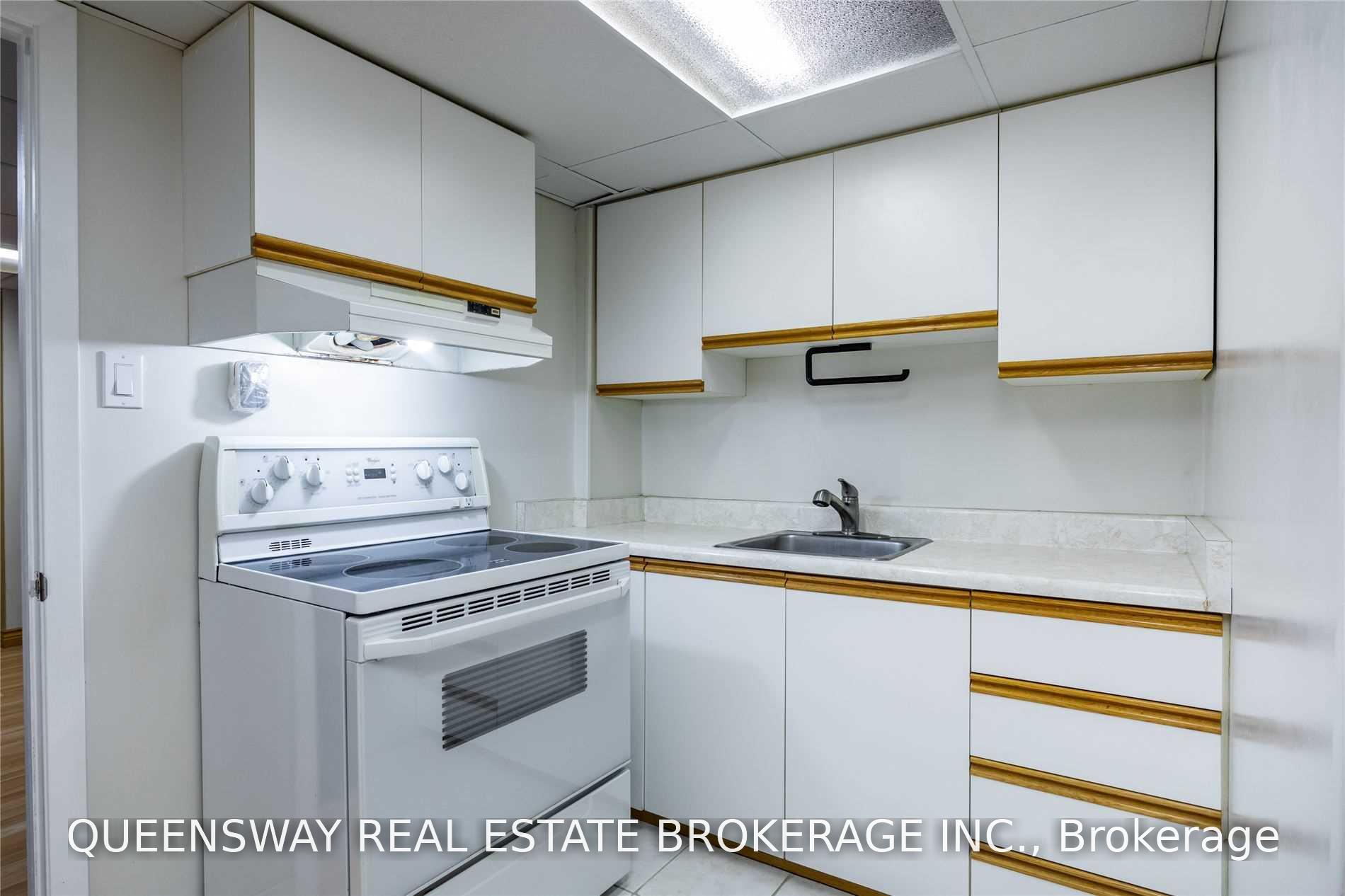 Photo 24 of 1222 Kipling Avenue, Etobicoke, Islington-City Centre West — HOMEH