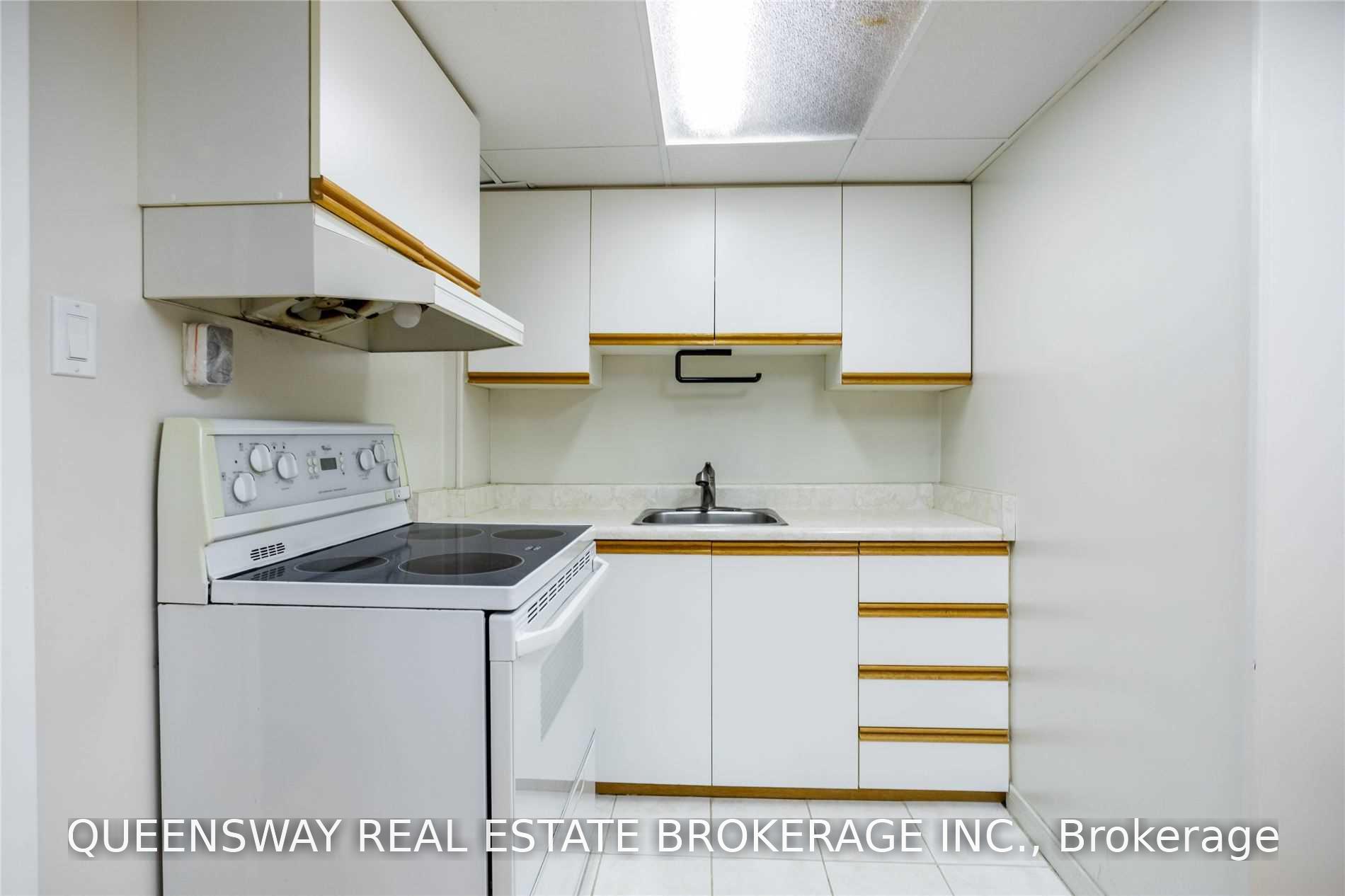 Photo 25 of 1222 Kipling Avenue, Etobicoke, Islington-City Centre West — HOMEH