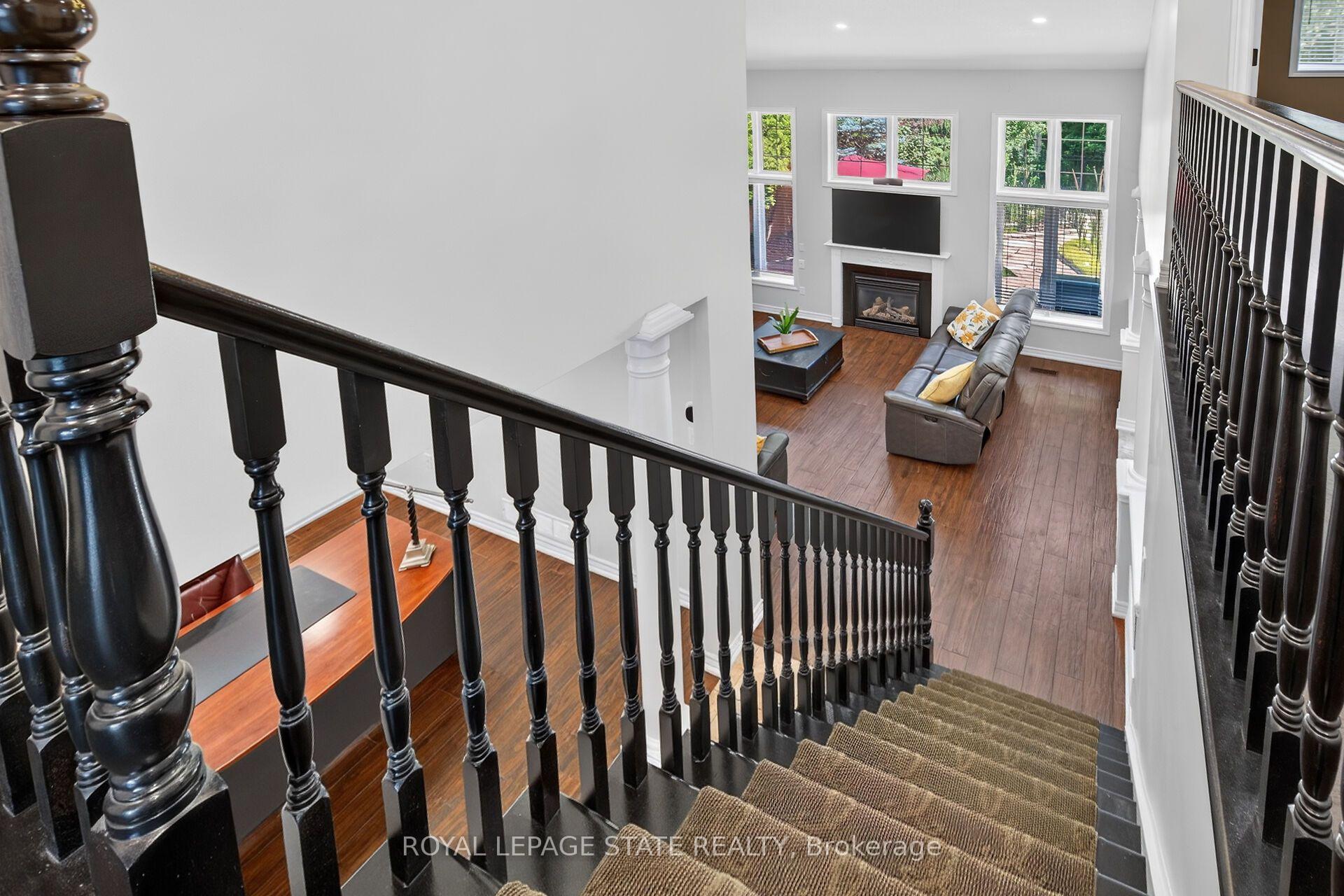 Photo 23 of 160 Wills Crescent, Hamilton, Binbrook — HOMEH