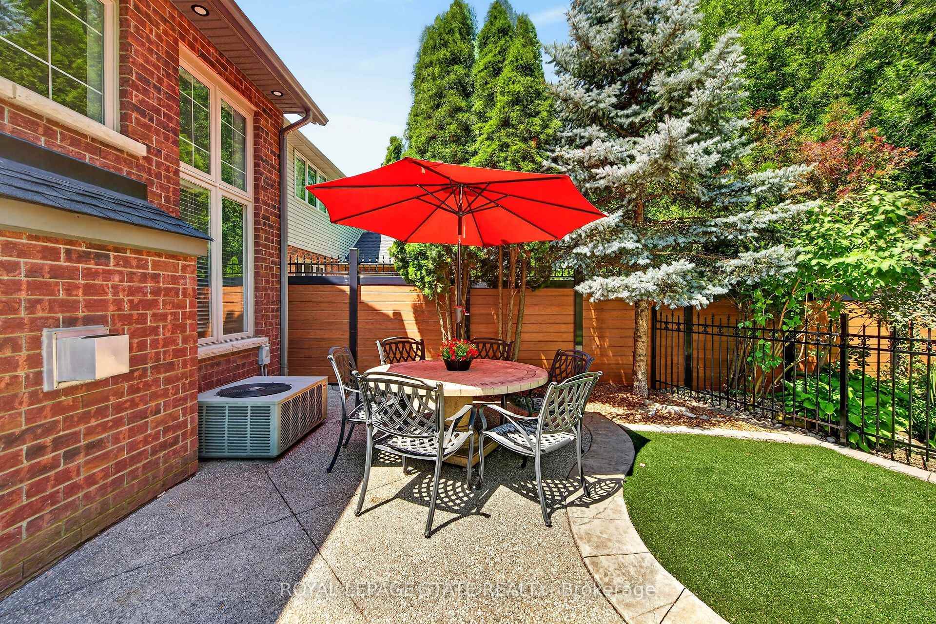 Photo 44 of 160 Wills Crescent, Hamilton, Binbrook — HOMEH