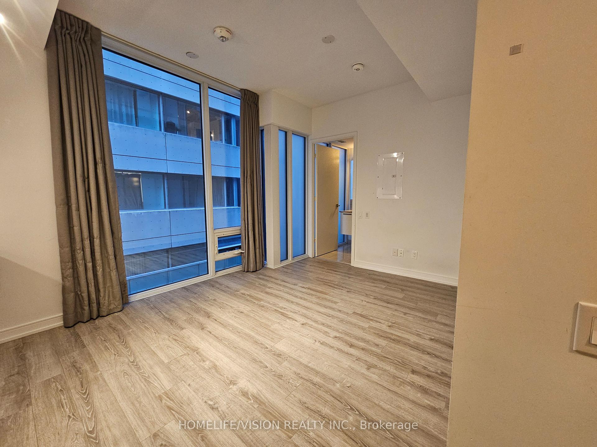 Photo 17 of Unit 301, 28 Wellesley Street E, Toronto, Church-Yonge Corridor — HOMEH