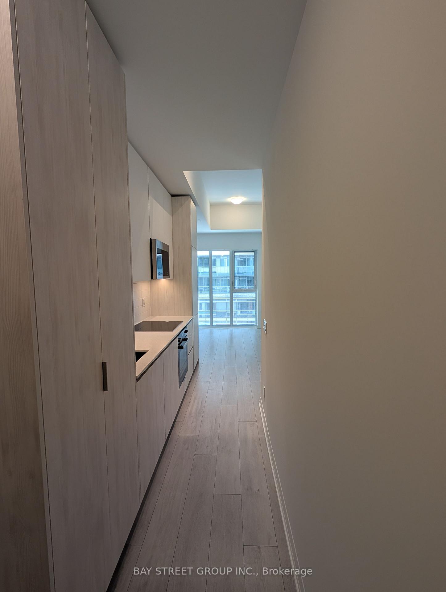 Photo 3 of Unit 912, 400 King Street W, Toronto, Waterfront Communities — HOMEH