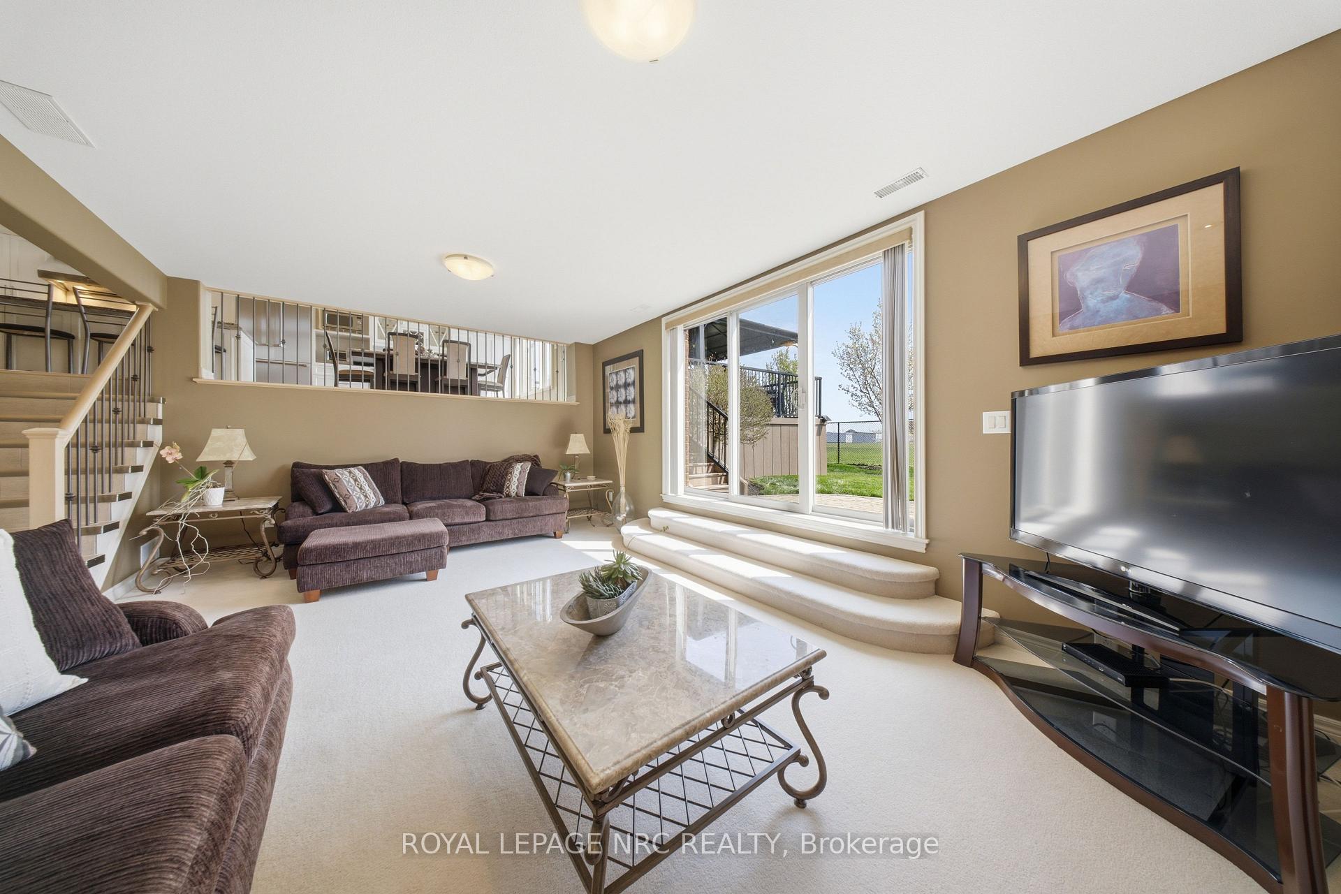 Photo 20 of 8684 McGarry Drive, Niagara Falls, Forestview — HOMEH