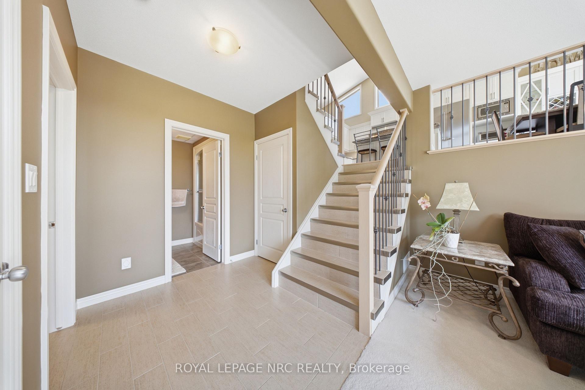 Photo 23 of 8684 McGarry Drive, Niagara Falls, Forestview — HOMEH