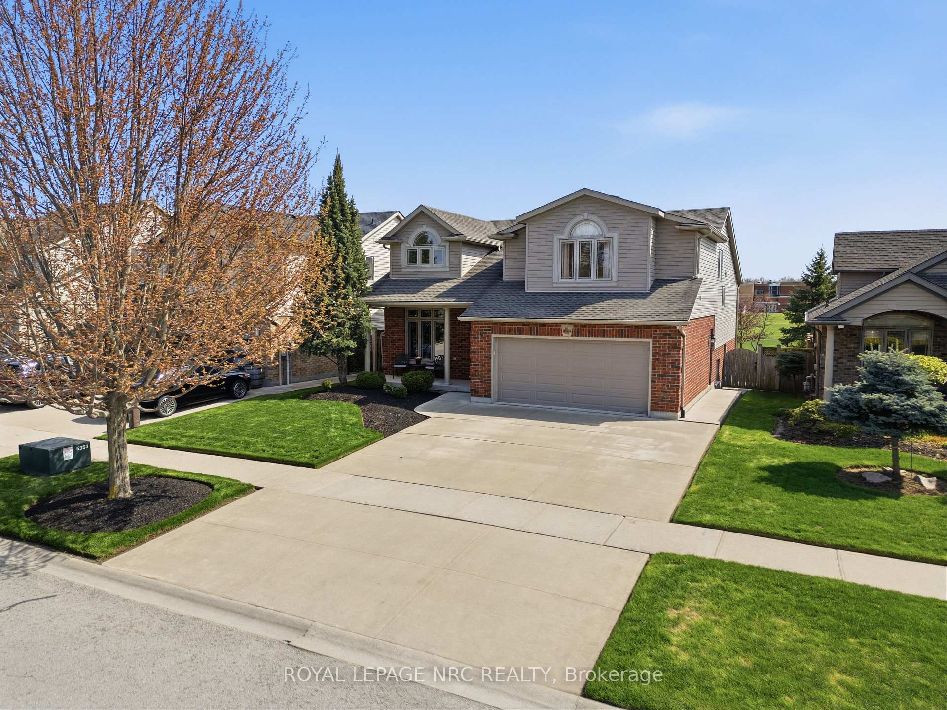 Photo 40 of 8684 McGarry Drive, Niagara Falls, Forestview — HOMEH