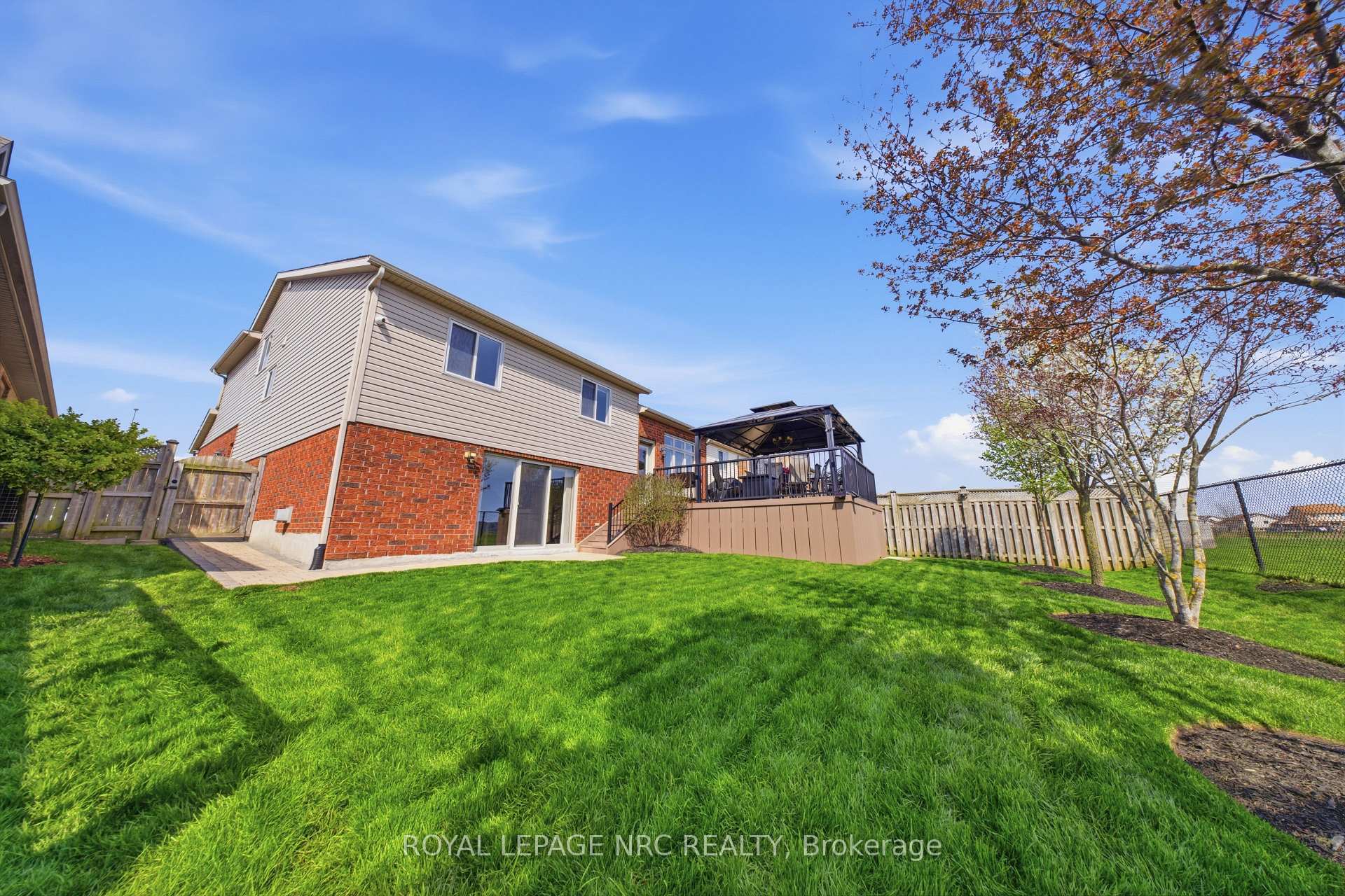 Photo 46 of 8684 McGarry Drive, Niagara Falls, Forestview — HOMEH