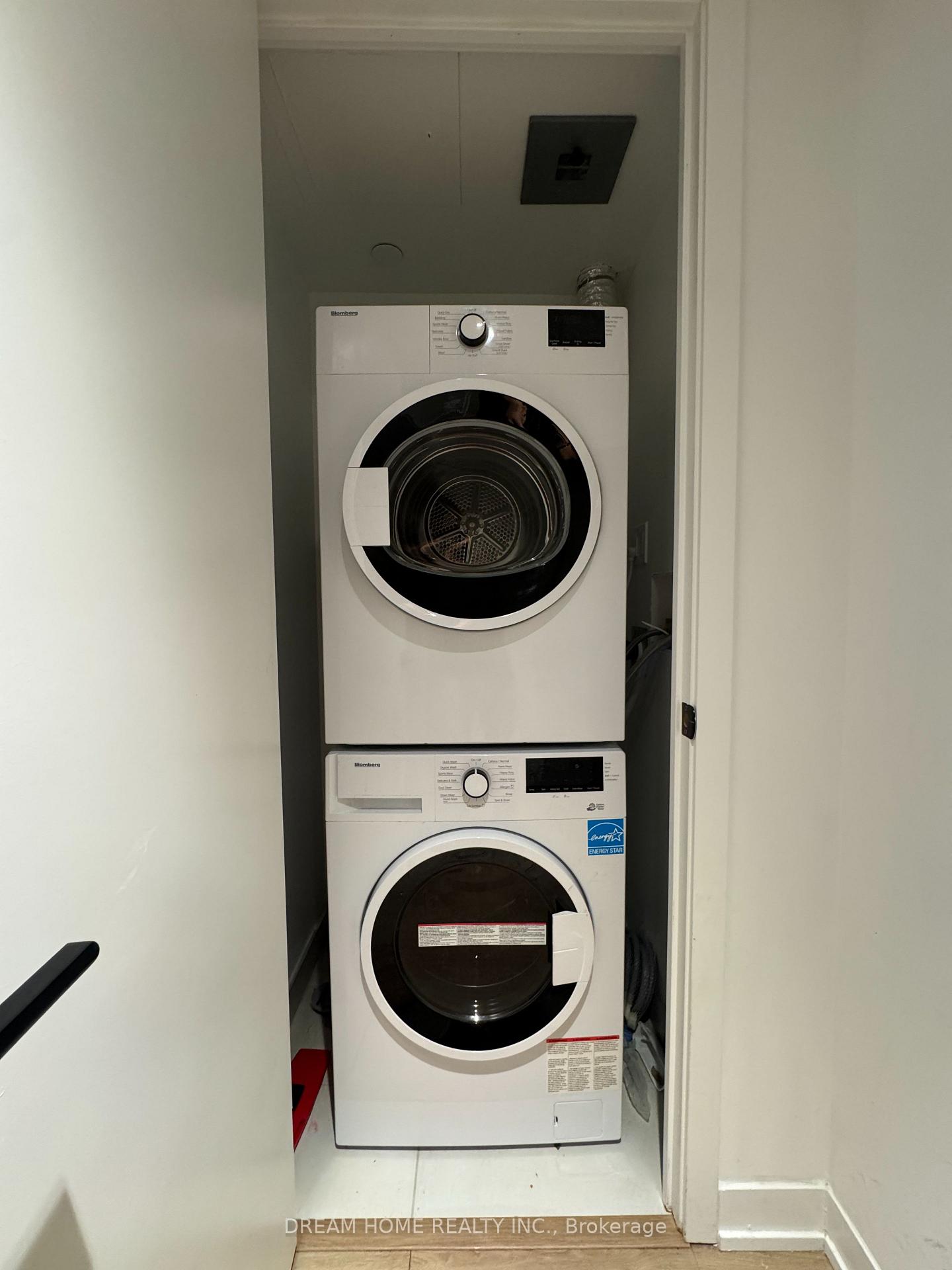 Photo 11 of Unit 608, 319 Jarvis Street, Toronto, Moss Park — HOMEH