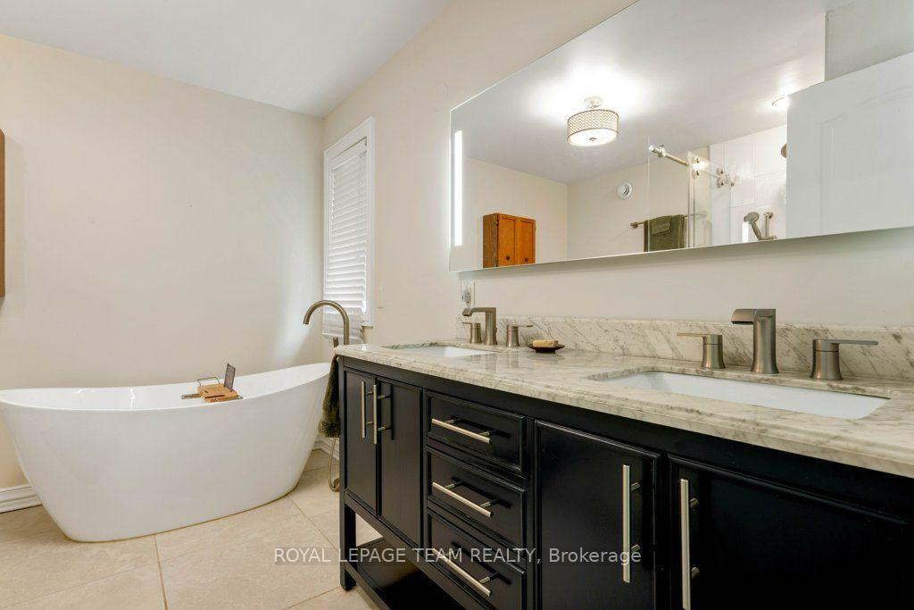 Photo 24 of 6485 Waddion Drive, Ottawa, Greely — HOMEH