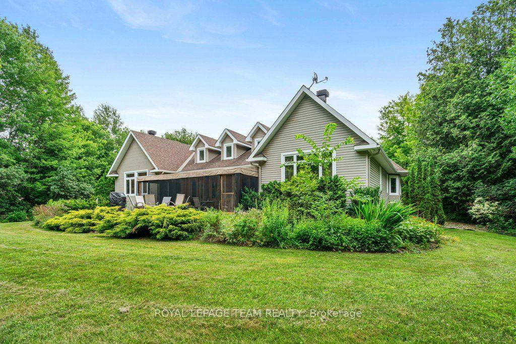 Photo 39 of 6485 Waddion Drive, Ottawa, Greely — HOMEH