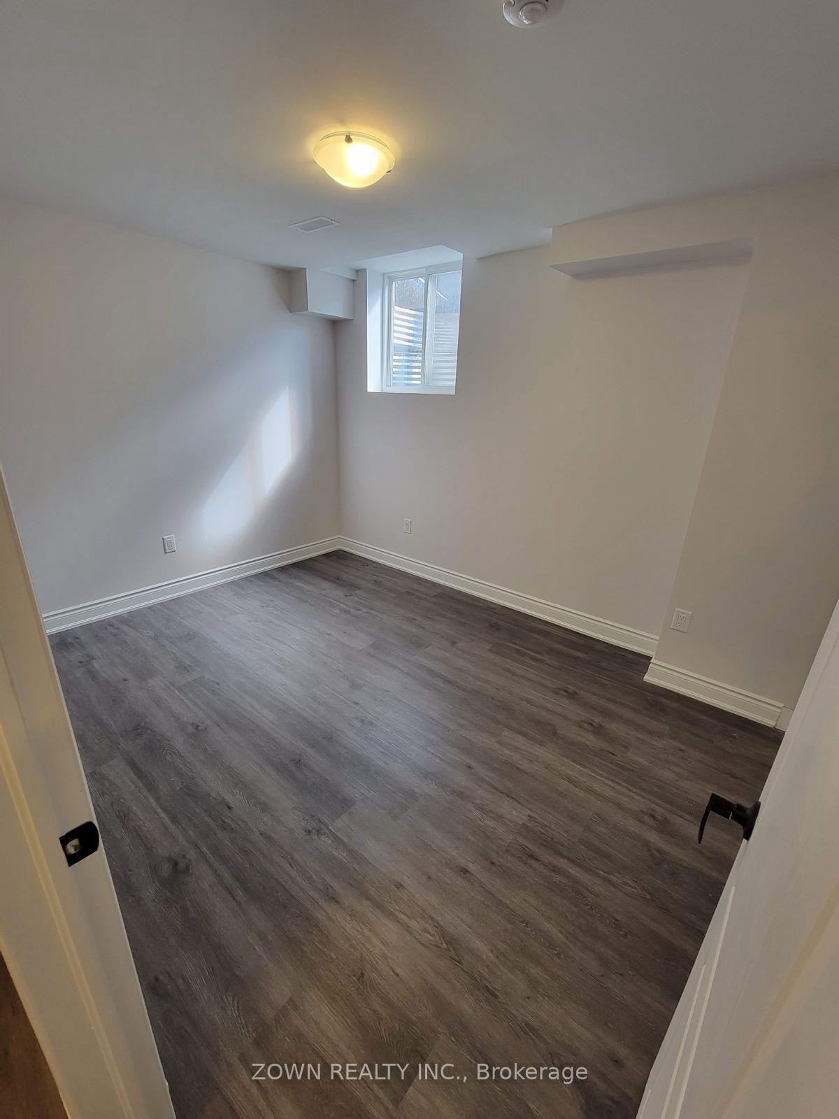 Photo 3 of 1001 Job Crescent, Milton, Harrison — HOMEH