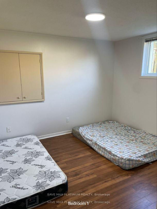 Photo 10 of 24 Limerick Lane, Brantford, West Brant — HOMEH