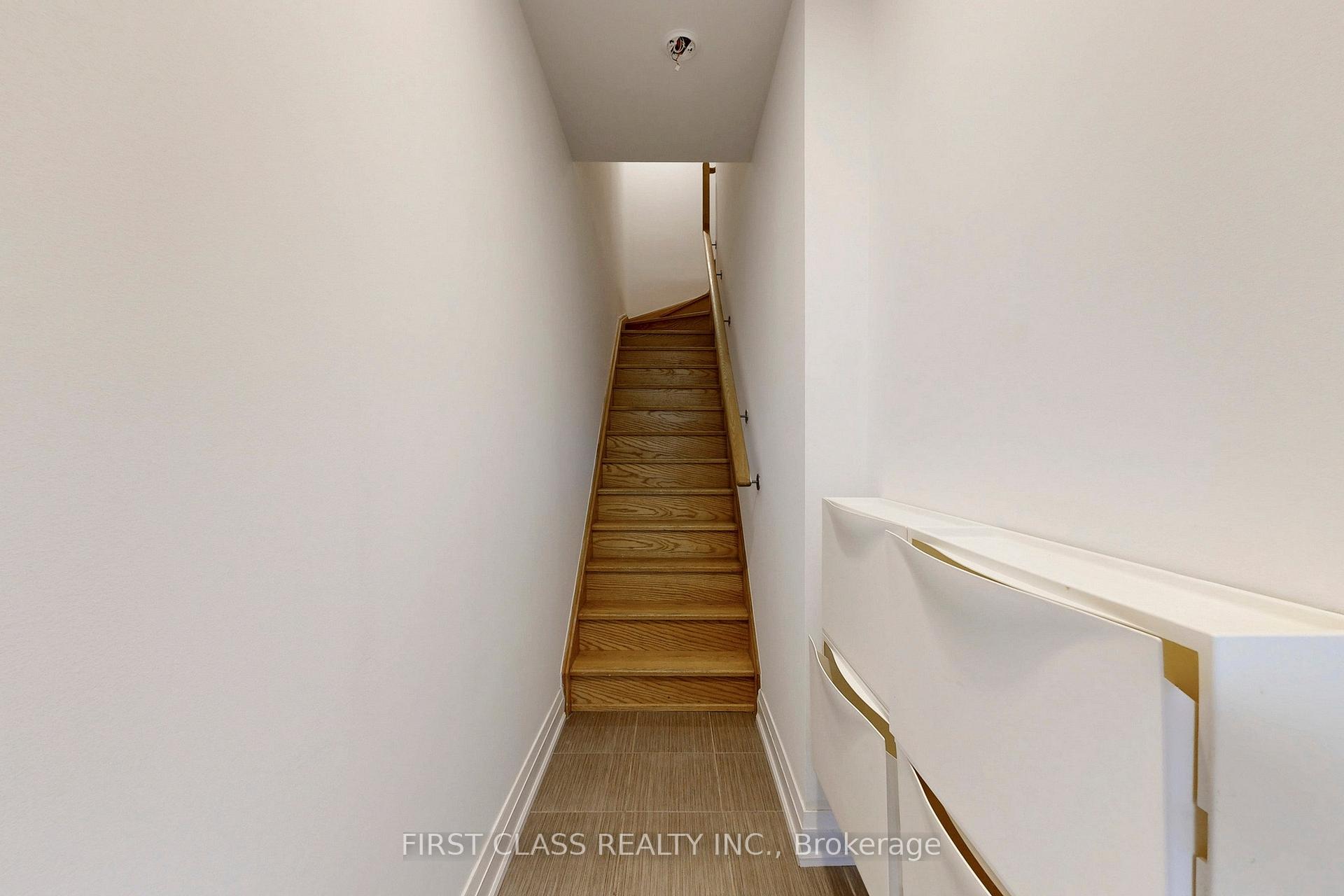 Photo 11 of Unit 79, 23 Eldora Avenue, North York, Newtonbrook West — HOMEH
