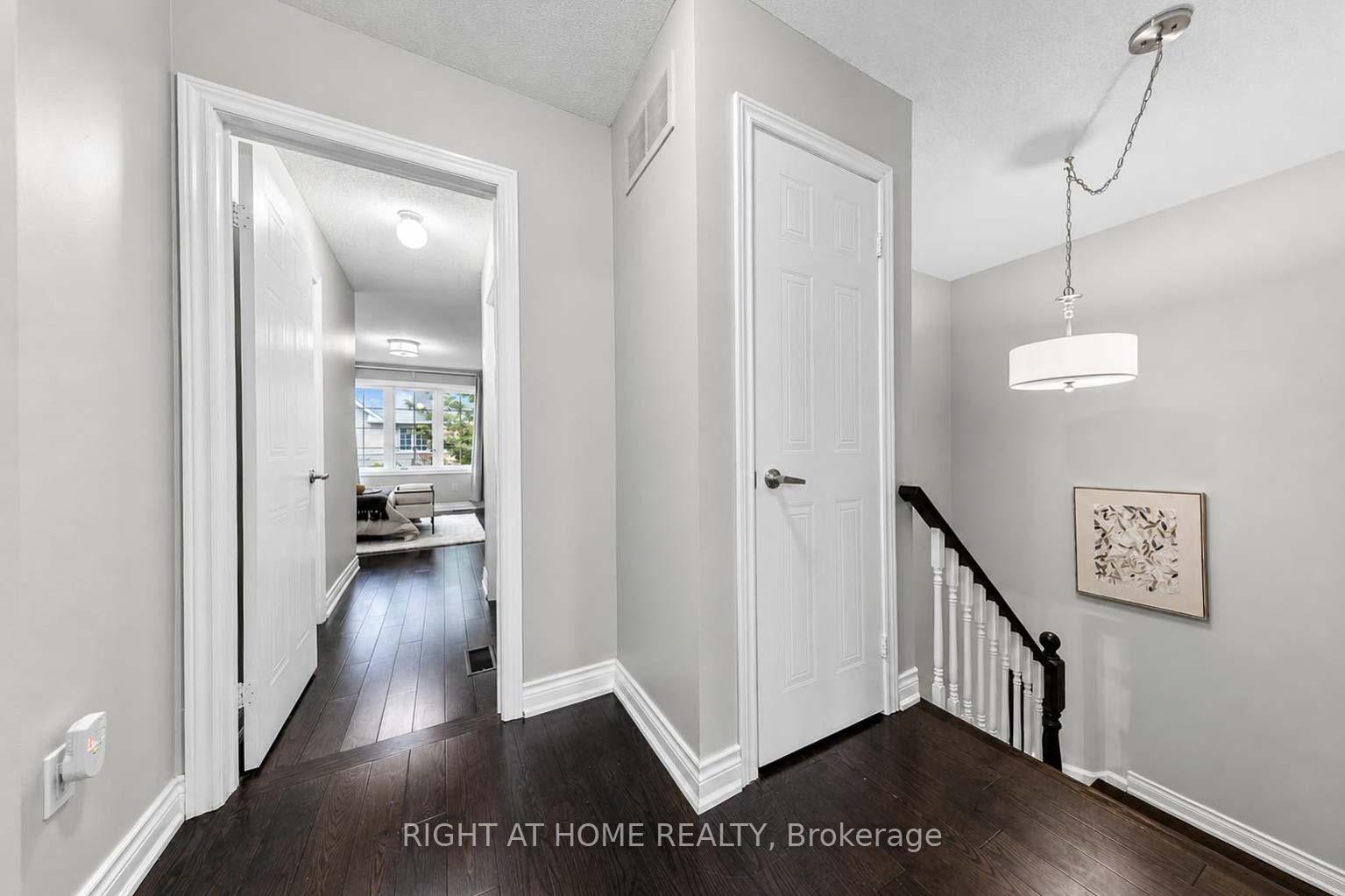 Photo 24 of Unit 204, 23 Observatory Lane, Richmond Hill, Observatory — HOMEH