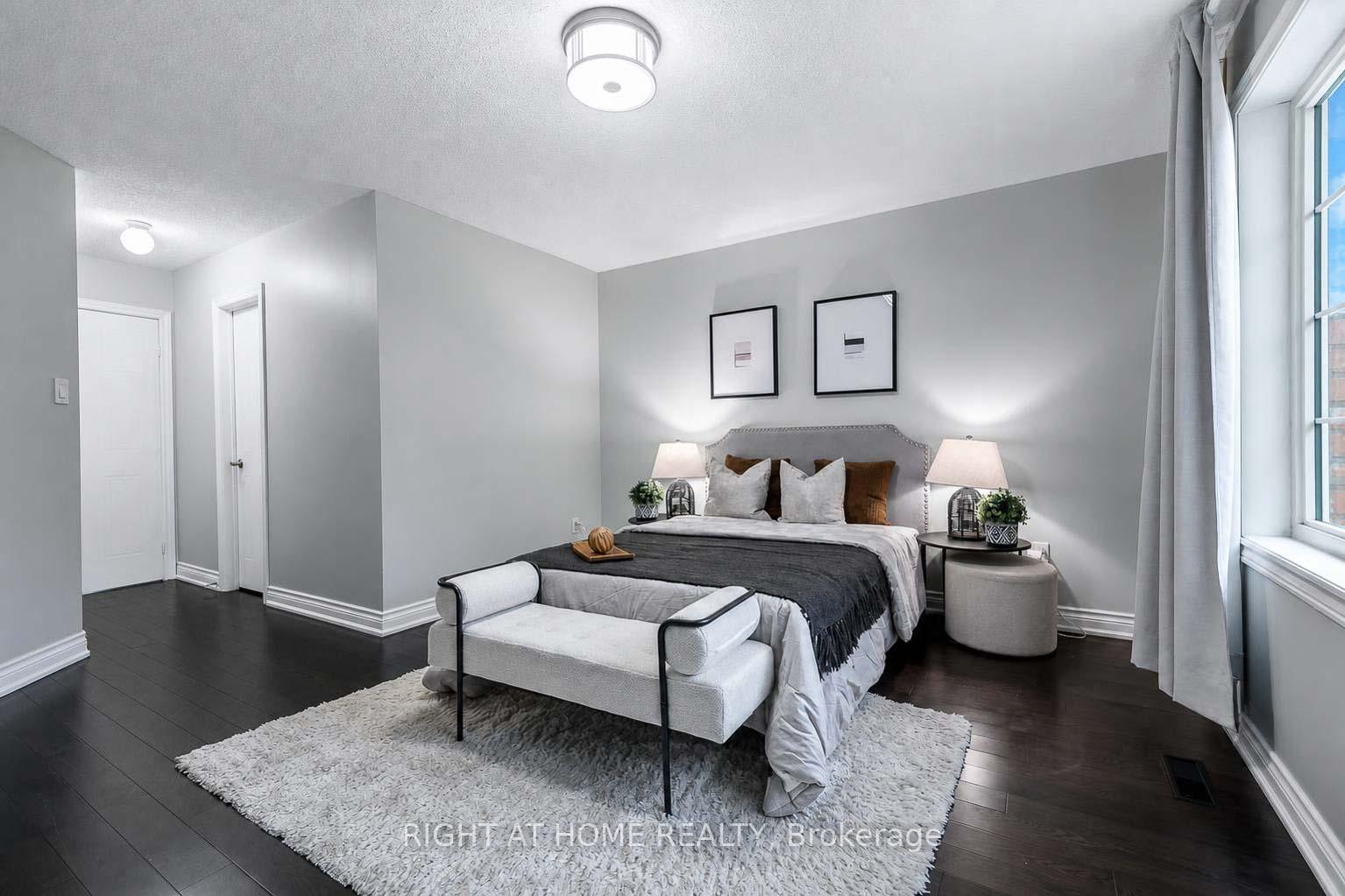 Photo 27 of Unit 204, 23 Observatory Lane, Richmond Hill, Observatory — HOMEH