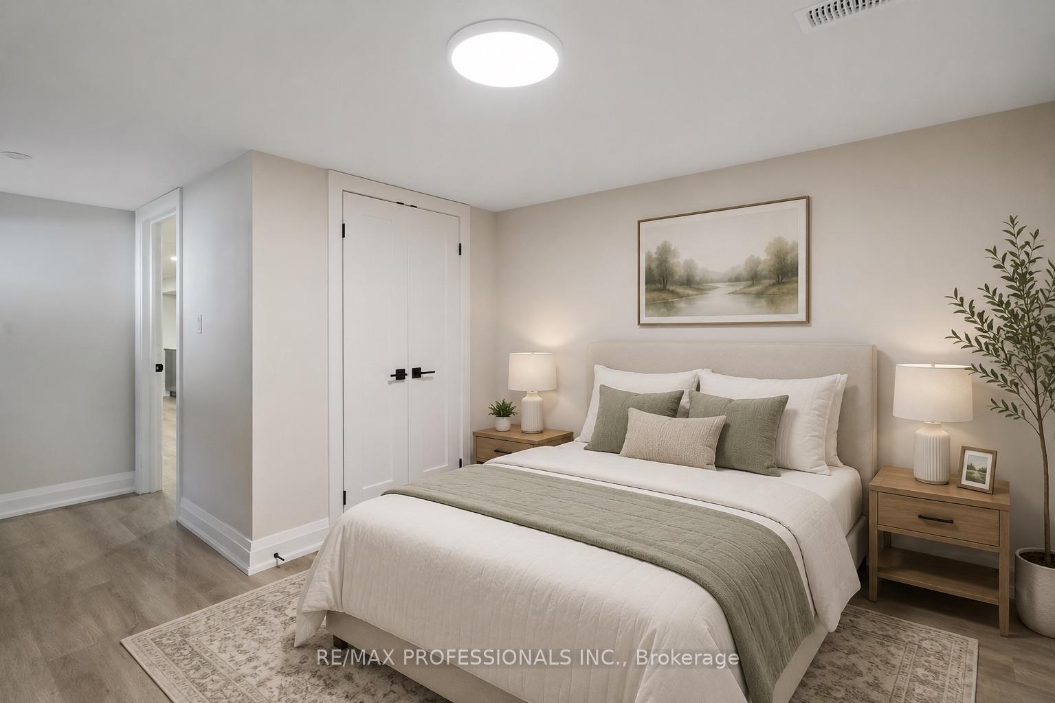 Photo 6 of Unit LOWER, 1327 Royal Drive, Burlington, Mountainside — HOMEH