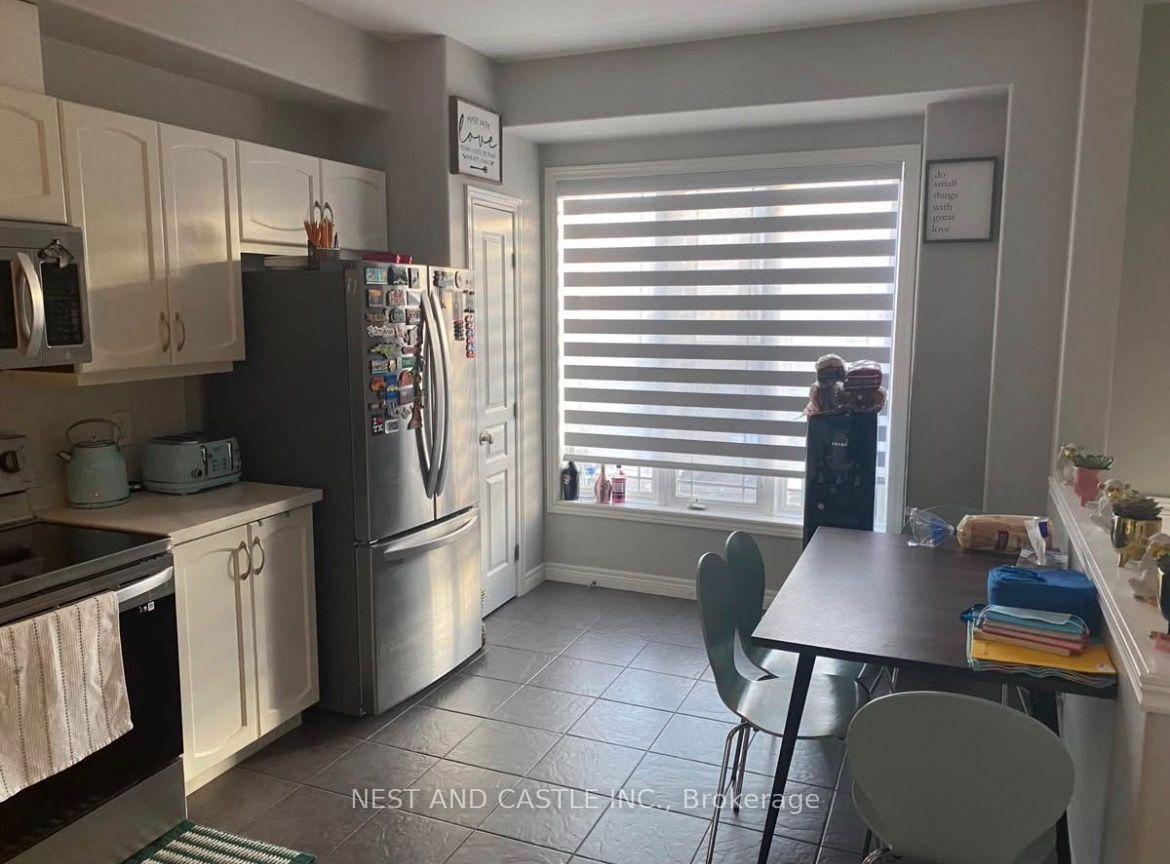 Photo 3 of 26 Hemlock Way, Grimsby, Grimsby West — HOMEH