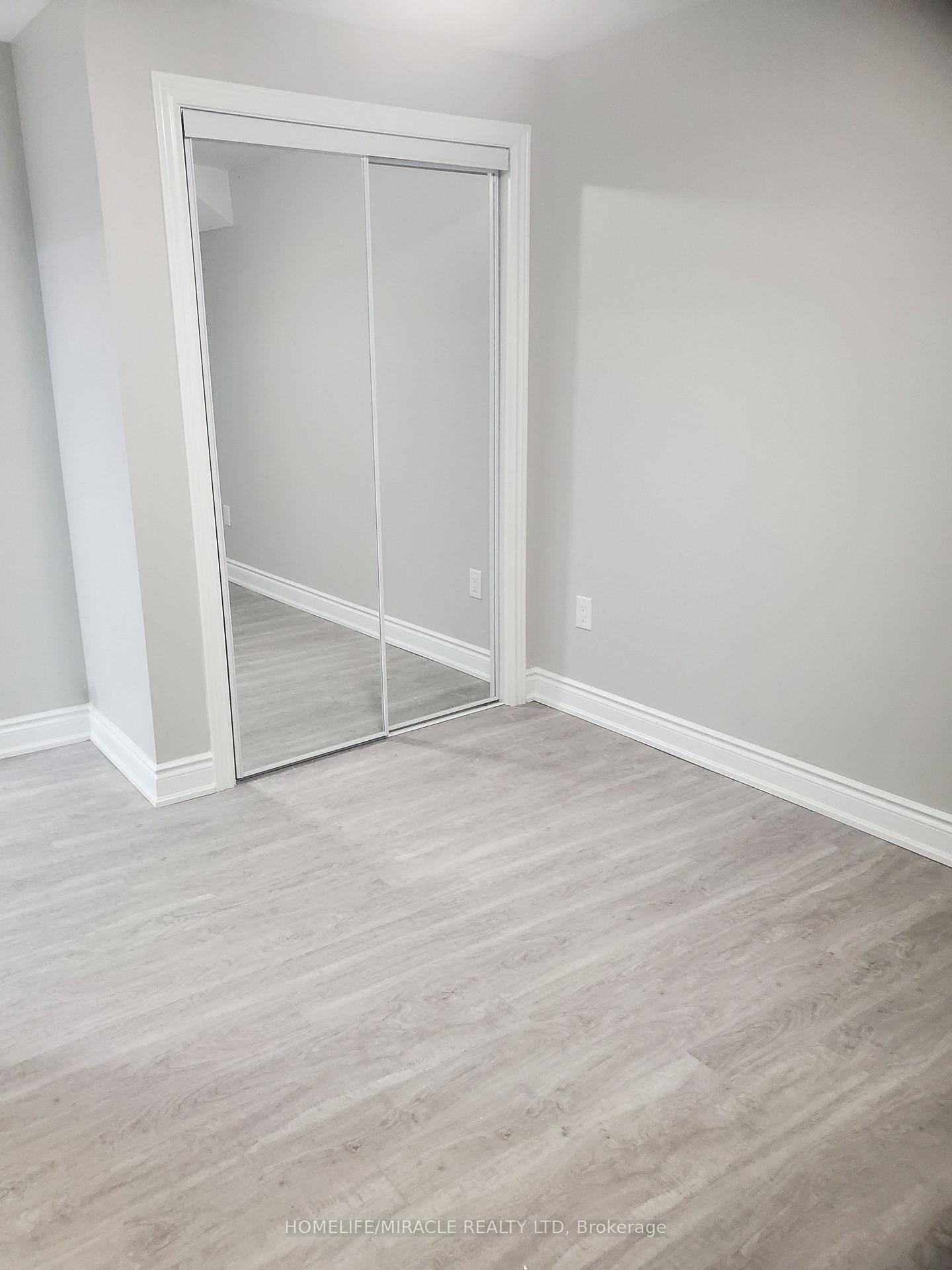 Photo 11 of 18 Bachelor Street, Brampton, Northwest Brampton — HOMEH