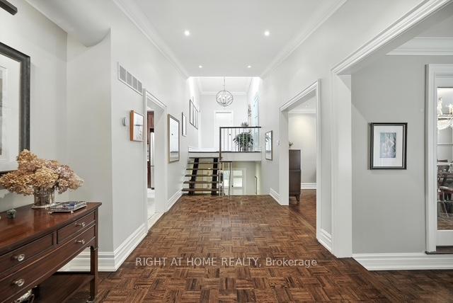 Photo 3 of 17 Denmark Crescent, North York, Westminster-Branson — HOMEH