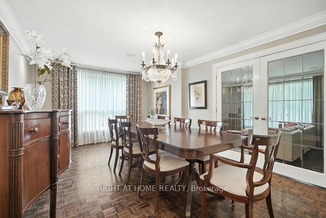 Photo 5 of 17 Denmark Crescent, North York, Westminster-Branson — HOMEH