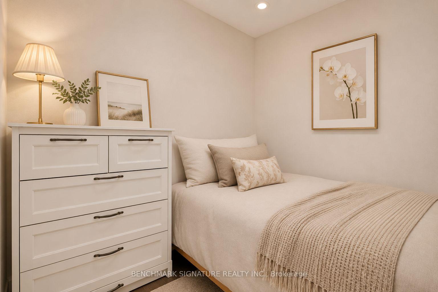 Photo 8 of Unit 315E, 8110 Birchmount Road, Markham, Unionville — HOMEH