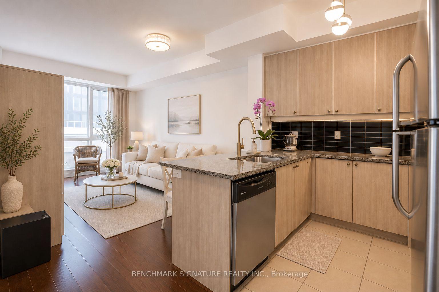 Photo 9 of Unit 315E, 8110 Birchmount Road, Markham, Unionville — HOMEH