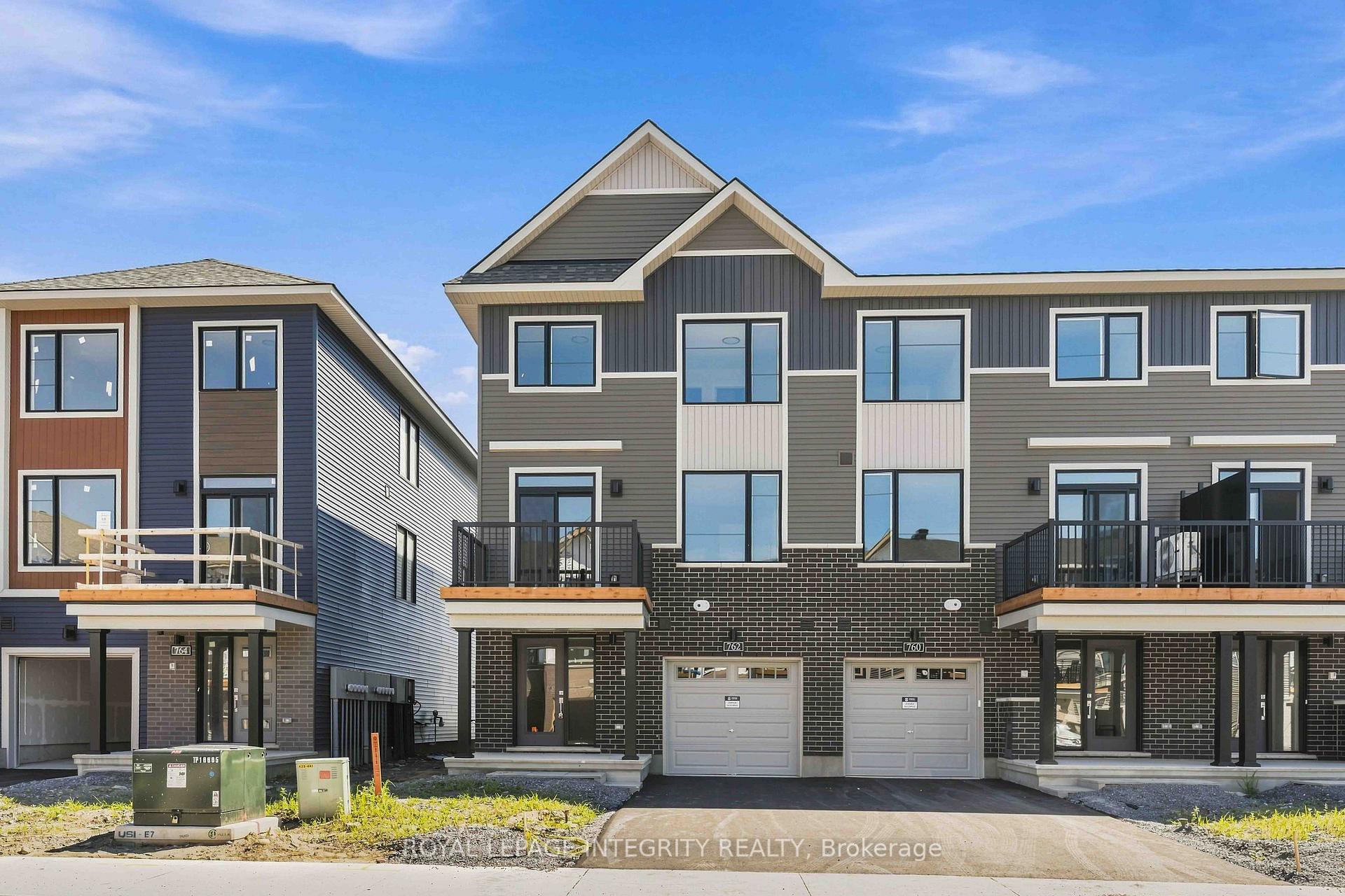 Photo 1 of 762 Tadpole Crescent, Ottawa, Barrhaven - Half Moon Bay — HOMEH