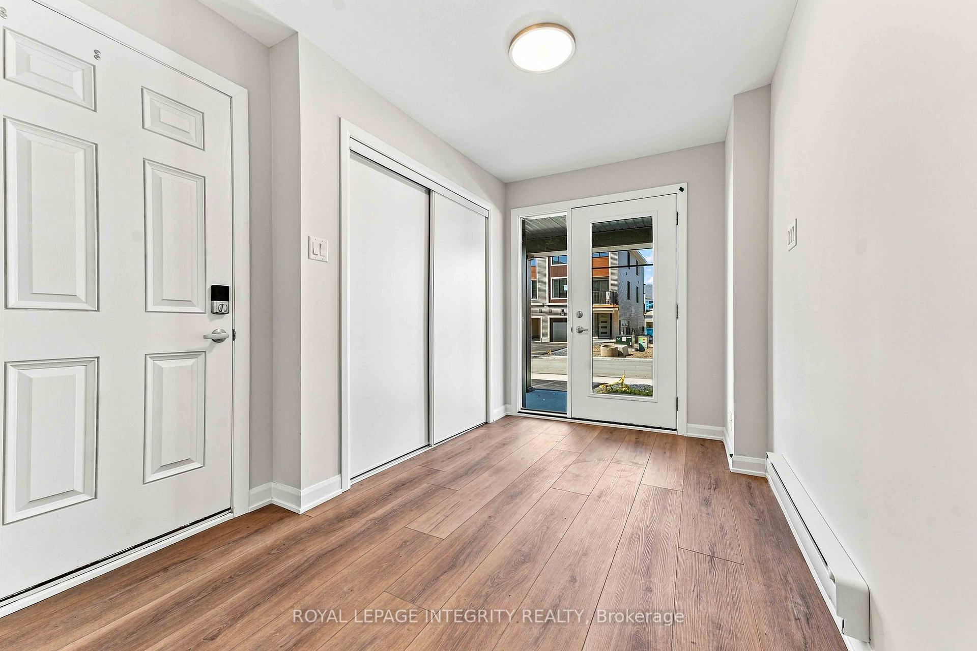 Photo 2 of 762 Tadpole Crescent, Ottawa, Barrhaven - Half Moon Bay — HOMEH