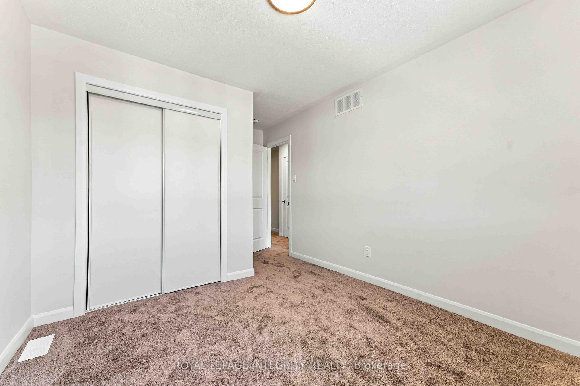 Photo 18 of 762 Tadpole Crescent, Ottawa, Barrhaven - Half Moon Bay — HOMEH