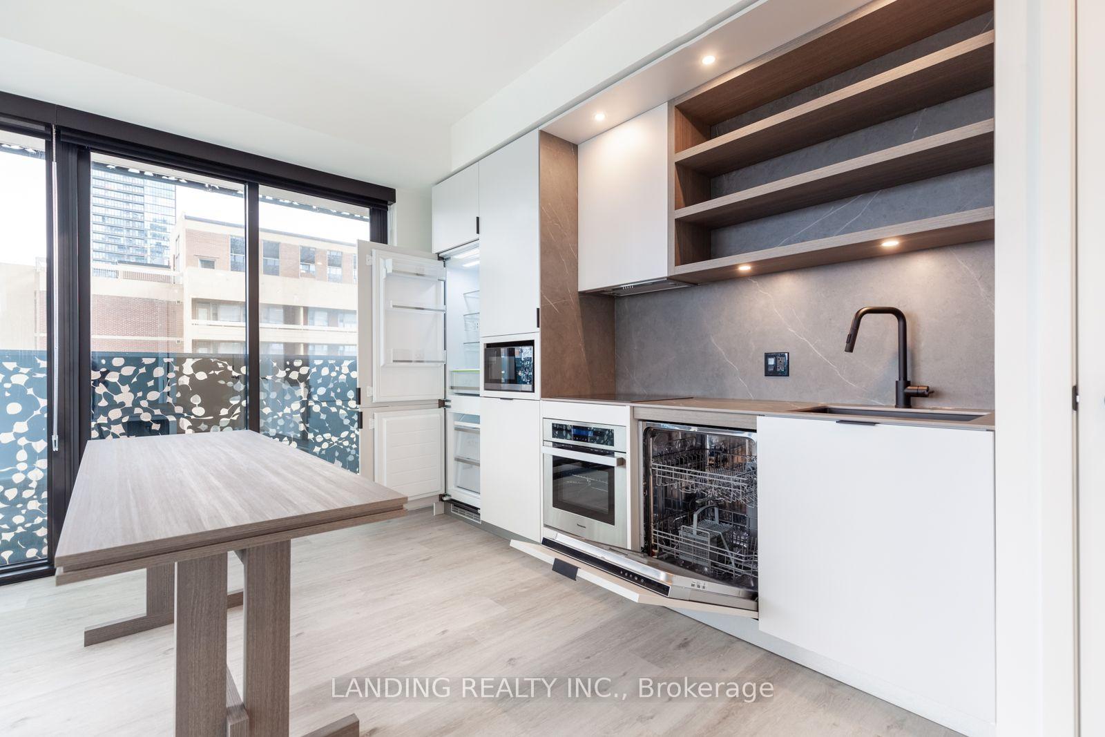 Photo 4 of Unit 2112, 55 Charles Street E, Toronto, Church-Yonge Corridor — HOMEH